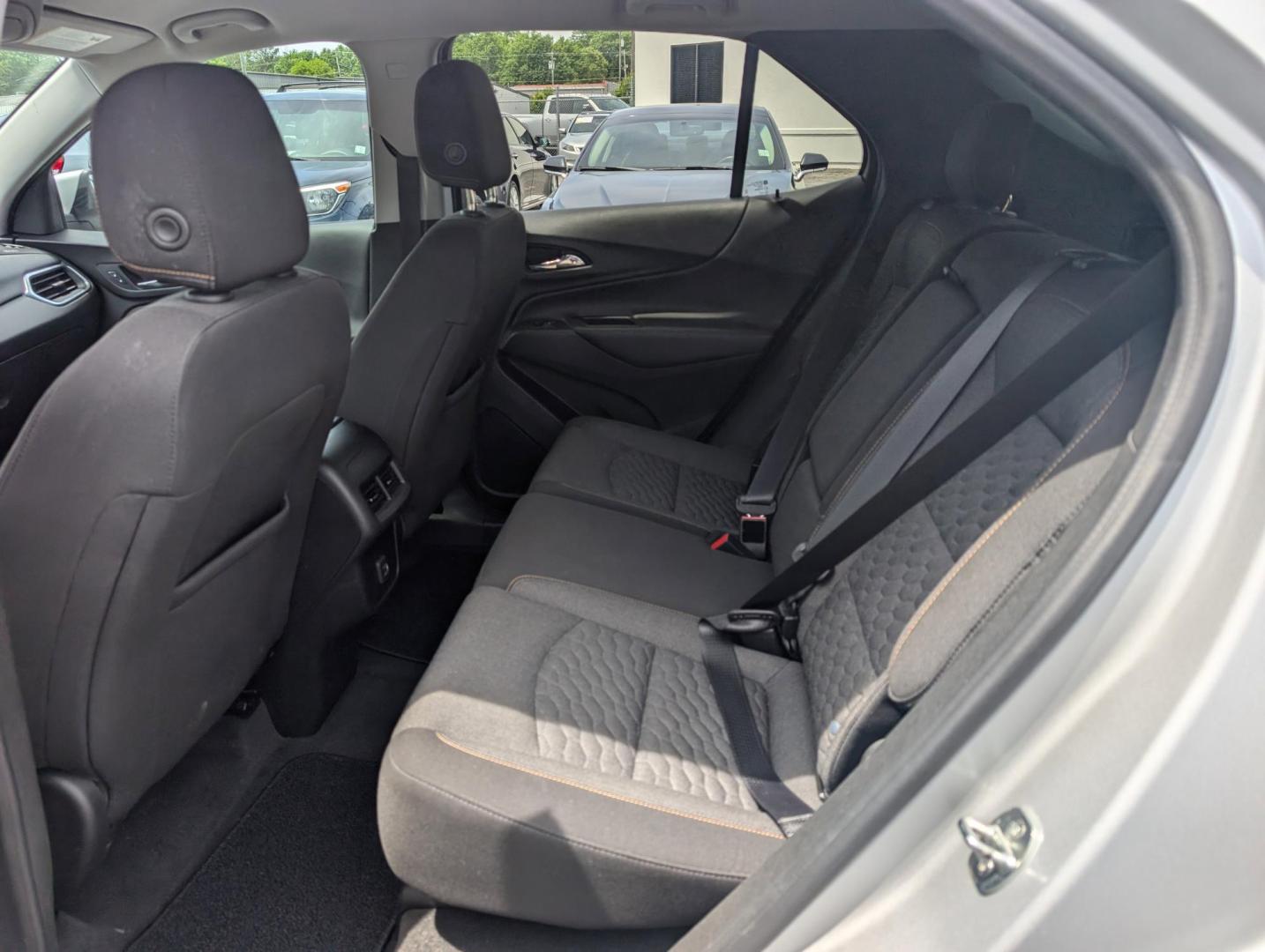 2020 /Jet Black Chevrolet Equinox LT (2GNAXJEVXL6) with an Turbocharged Gas I4 1.5L/92 engine, 6-Speed Automatic transmission, located at 3959 U.S. 80 W, Phenix City, AL, 36870, (334) 297-4885, 32.469296, -85.135185 - 2020 Chevrolet Equinox LT - Photo#10