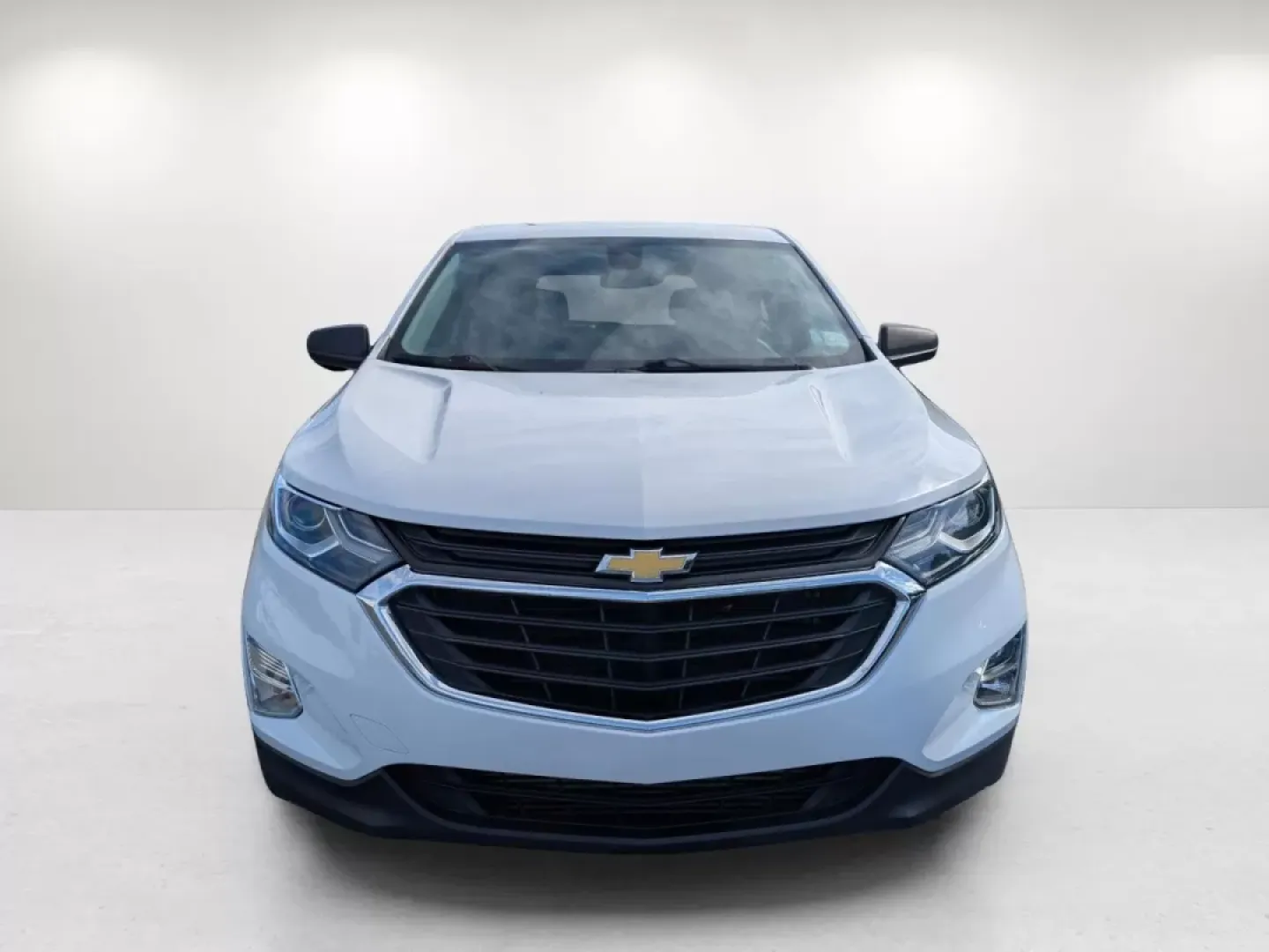 2020 /Medium Ash Gray Chevrolet Equinox LS (3GNAXHEV9LS) with an Other engine, located at 804 22nd Ave, Phenix City, AL, 36870, (334) 297-1860, 32.484749, -85.024475 - **Explore the Open Road with the 2020 Chevrolet Equinox at Gils Auto - Your Trusted Buy Here Pay Here Dealership in Phenix City**<br /> <br /> Are you in search of a versatile SUV that can effortlessly cater to your family's daily needs and weekend adventures? Look no further than this 2020 Chevrole - Photo#1