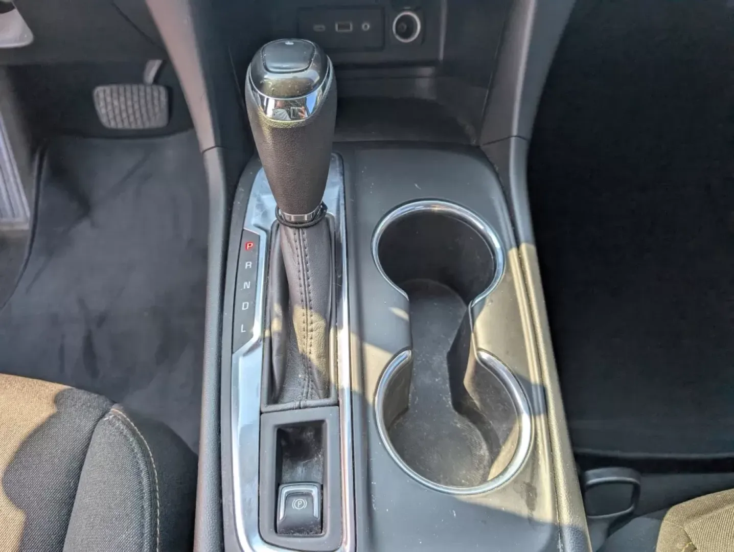 2020 /Jet Black Chevrolet Equinox LT (2GNAXKEV2L6) with an Other engine, located at 5115 14th Ave., Columbus, GA, 31904, (706) 323-0345, 32.511494, -84.971046 - **Explore New Horizons in the 2020 Chevrolet Equinox LT Perfect for Your Next Adventure!**<br /> <br /> Are you ready to elevate your daily commute or embark on weekend getaways? The 2020 Chevrolet Equinox LT is the ultimate SUV for those seeking comfort, versatility, and style. With its spacious i - Photo#12