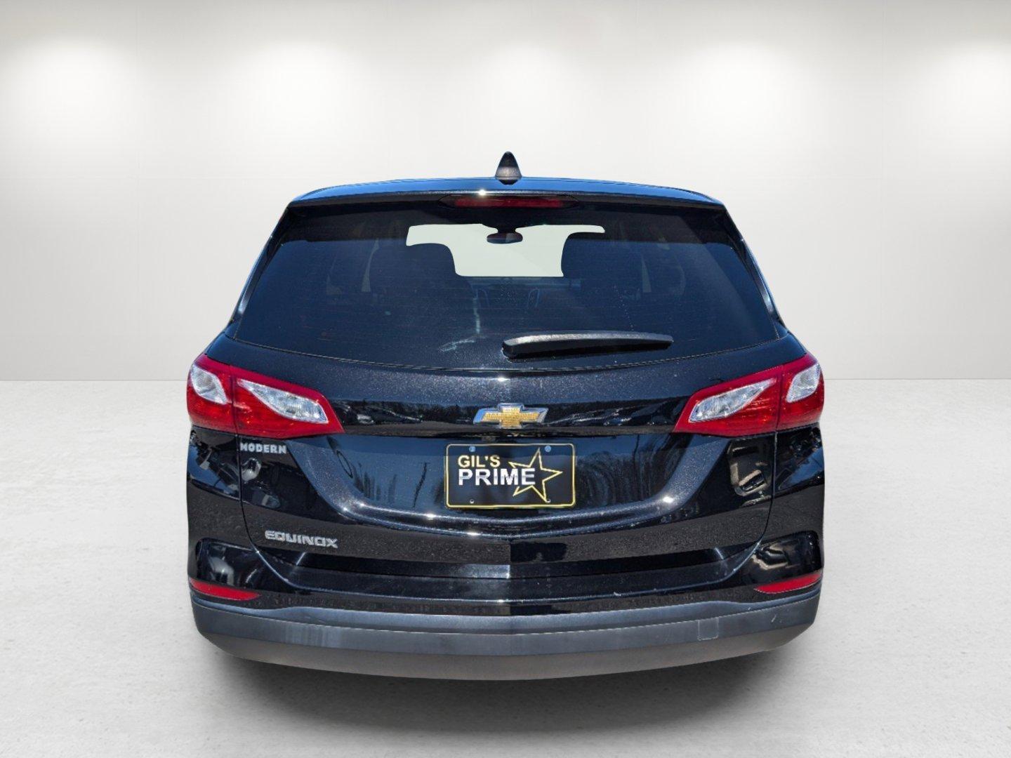 2020 /Medium Ash Gray Chevrolet Equinox LS (2GNAXHEV4L6) with an Turbocharged Gas I4 1.5L/92 engine, 6-Speed Automatic transmission, located at 7000 Northlake Connector, Columbus, GA, 31904, (706) 987-8085, 32.524975, -84.978134 - 2020 Chevrolet Equinox LS - Photo#5