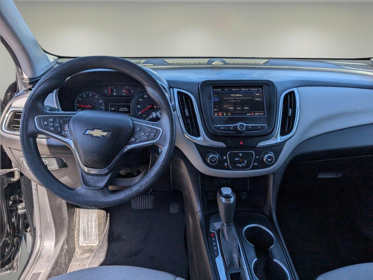 2020 /Medium Ash Gray Chevrolet Equinox LS (2GNAXHEV4L6) with an Turbocharged Gas I4 1.5L/92 engine, 6-Speed Automatic transmission, located at 7000 Northlake Connector, Columbus, GA, 31904, (706) 987-8085, 32.524975, -84.978134 - 2020 Chevrolet Equinox LS - Photo#11
