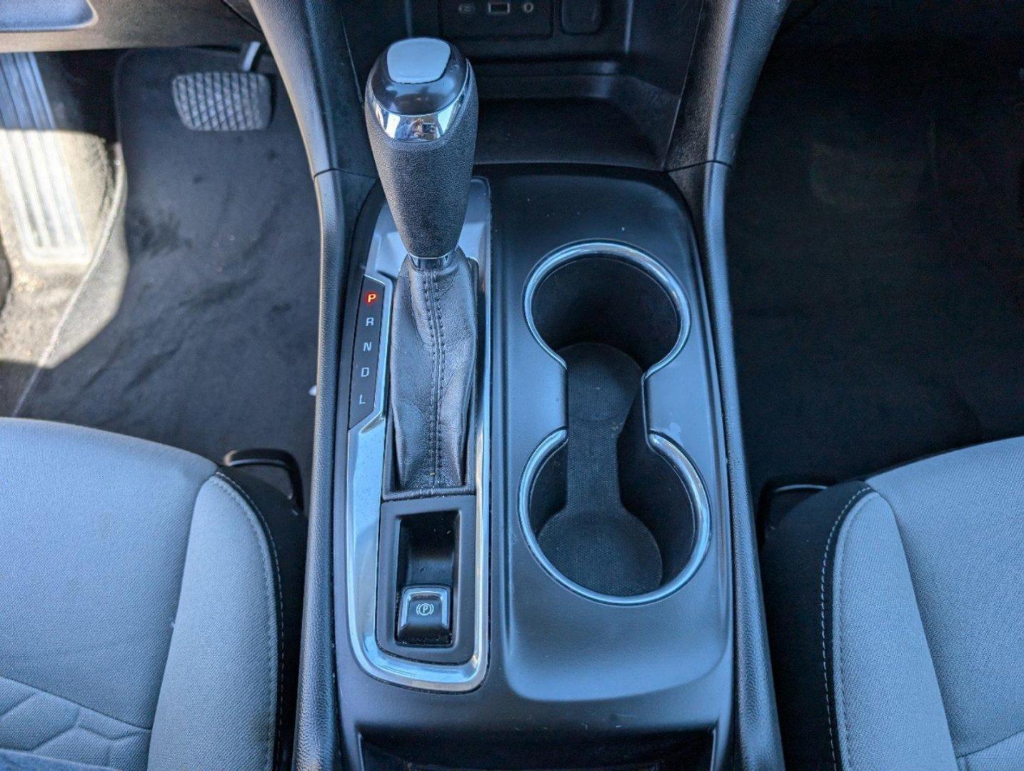 2020 /Medium Ash Gray Chevrolet Equinox LS (2GNAXHEV4L6) with an Turbocharged Gas I4 1.5L/92 engine, 6-Speed Automatic transmission, located at 7000 Northlake Connector, Columbus, GA, 31904, (706) 987-8085, 32.524975, -84.978134 - 2020 Chevrolet Equinox LS - Photo#12