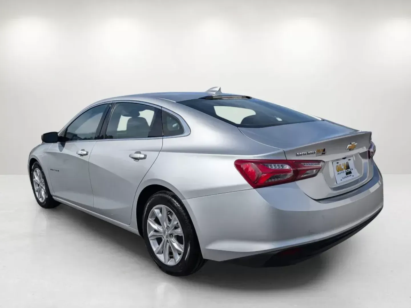 2020 /Jet Black Chevrolet Malibu LT (1G1ZD5ST5LF) with an Turbocharged Gas I4 1.5L/91 engine, 1-Speed Automatic transmission, located at 804 22nd Ave, Phenix City, AL, 36870, (334) 297-1860, 32.484749, -85.024475 - 2020 Chevrolet Malibu LT - Photo#3