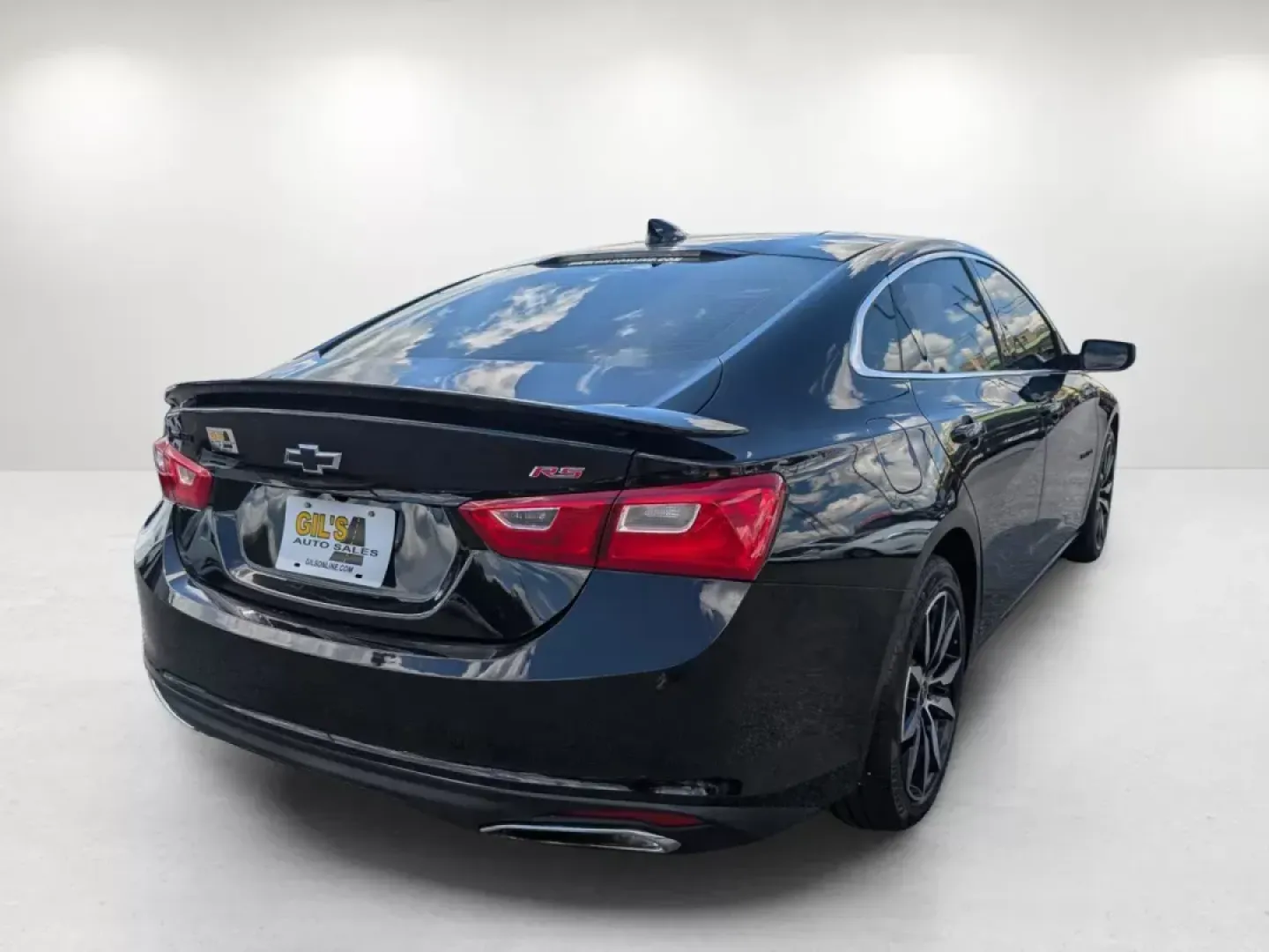 2020 /Jet Black Chevrolet Malibu RS (1G1ZG5ST1LF) with an Turbocharged Gas I4 1.5L/91 engine, 1-Speed Automatic transmission, located at 5115 14th Ave., Columbus, GA, 31904, (706) 323-0345, 32.511494, -84.971046 - 2020 Chevrolet Malibu RS - Photo#4