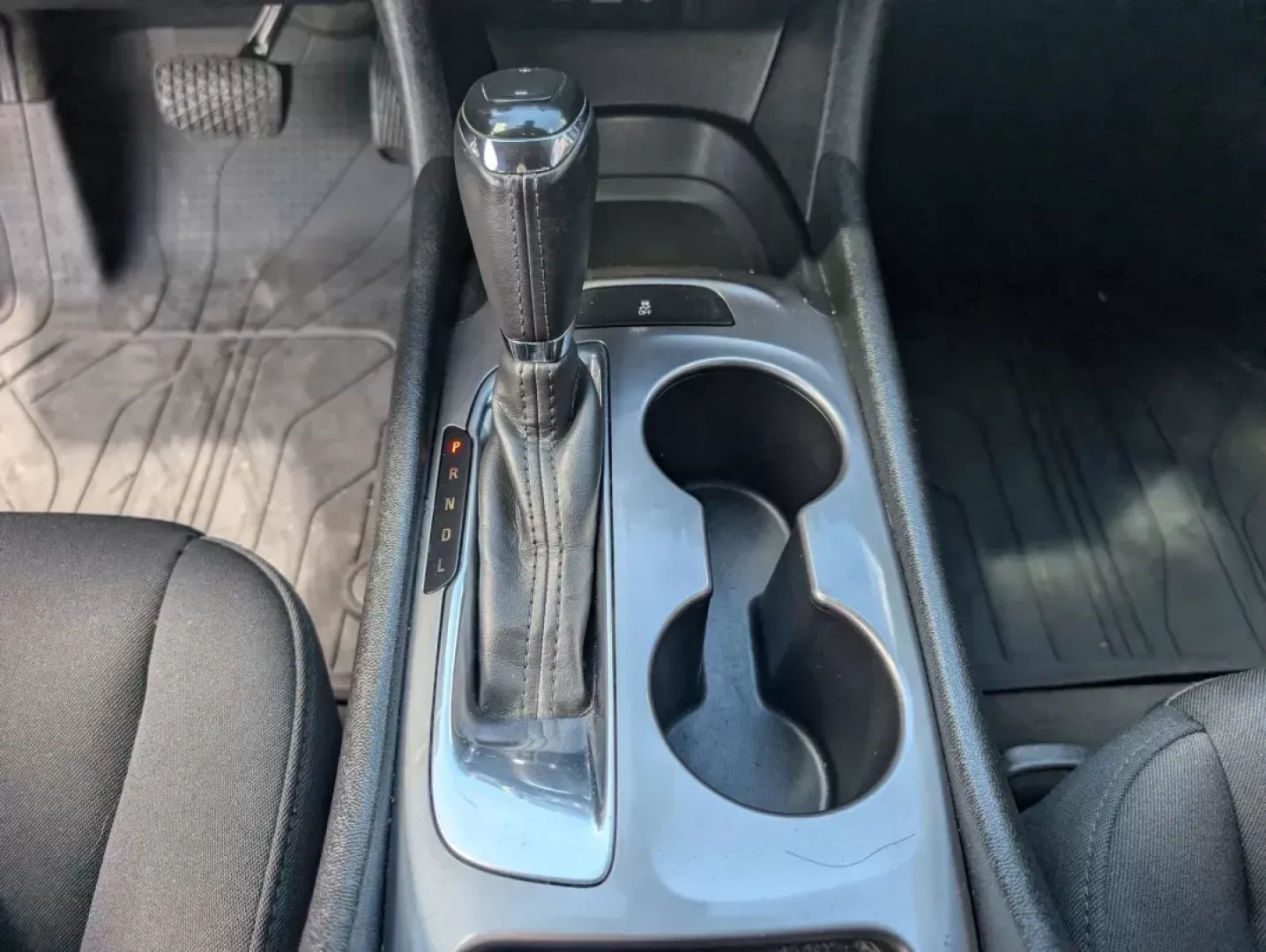 2020 /Jet Black Chevrolet Malibu RS (1G1ZG5ST1LF) with an Turbocharged Gas I4 1.5L/91 engine, 1-Speed Automatic transmission, located at 5115 14th Ave., Columbus, GA, 31904, (706) 323-0345, 32.511494, -84.971046 - 2020 Chevrolet Malibu RS - Photo#13