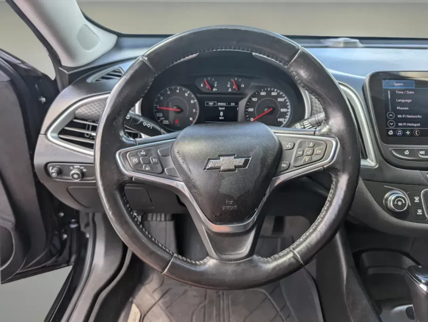 2020 /Jet Black Chevrolet Malibu RS (1G1ZG5ST1LF) with an Turbocharged Gas I4 1.5L/91 engine, 1-Speed Automatic transmission, located at 5115 14th Ave., Columbus, GA, 31904, (706) 323-0345, 32.511494, -84.971046 - 2020 Chevrolet Malibu RS - Photo#15