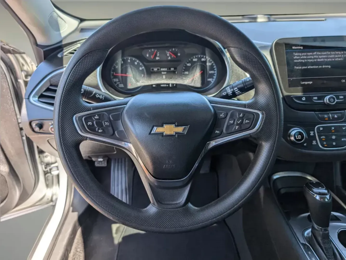 2020 /Jet Black Chevrolet Malibu LT (1G1ZD5ST5LF) with an Turbocharged Gas I4 1.5L/91 engine, 1-Speed Automatic transmission, located at 7000 Northlake Connector, Columbus, GA, 31904, (706) 987-8085, 32.524975, -84.978134 - 2020 Chevrolet Malibu LT - Photo#15