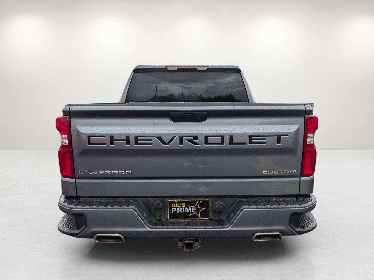 2020 /Jet Black Chevrolet Silverado 1500 Custom (3GCUYBEF5LG) with an Gas V8 5.3L/325 engine, 8-Speed Automatic transmission, located at 7000 Northlake Connector, Columbus, GA, 31904, (706) 987-8085, 32.524975, -84.978134 - 2020 Chevrolet Silverado 1500 Custom - Photo#5