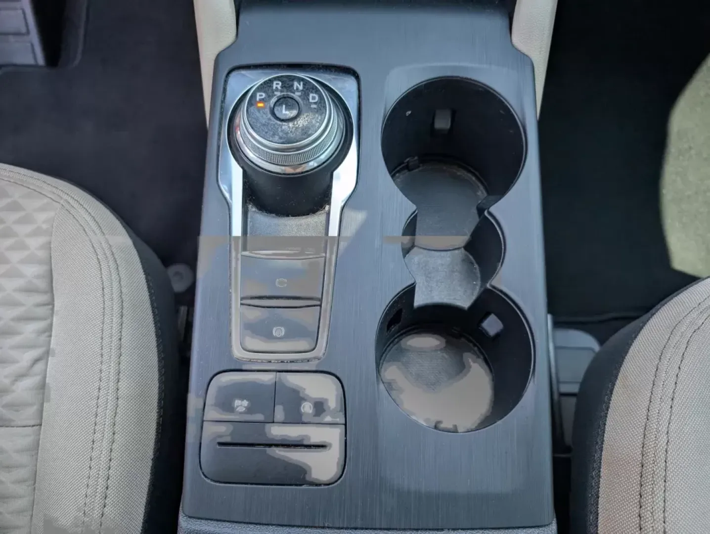 2020 Ford Escape SE (1FMCU0G64LU) with an Other engine, located at 521 Old Farm Lane Rd, Prattville, AL, 36066, (334) 325-1505, 32.482460, -86.416367 - **Adventure Awaits with the 2020 Ford Escape SE - Perfect for Everyday Life!**<br /> <br /> Are you ready to elevate your driving experience? The 2020 Ford Escape SE is your ticket to freedom, whether you're commuting to work, shuttling the kids to school, or embarking on weekend adventures. With it - Photo#12