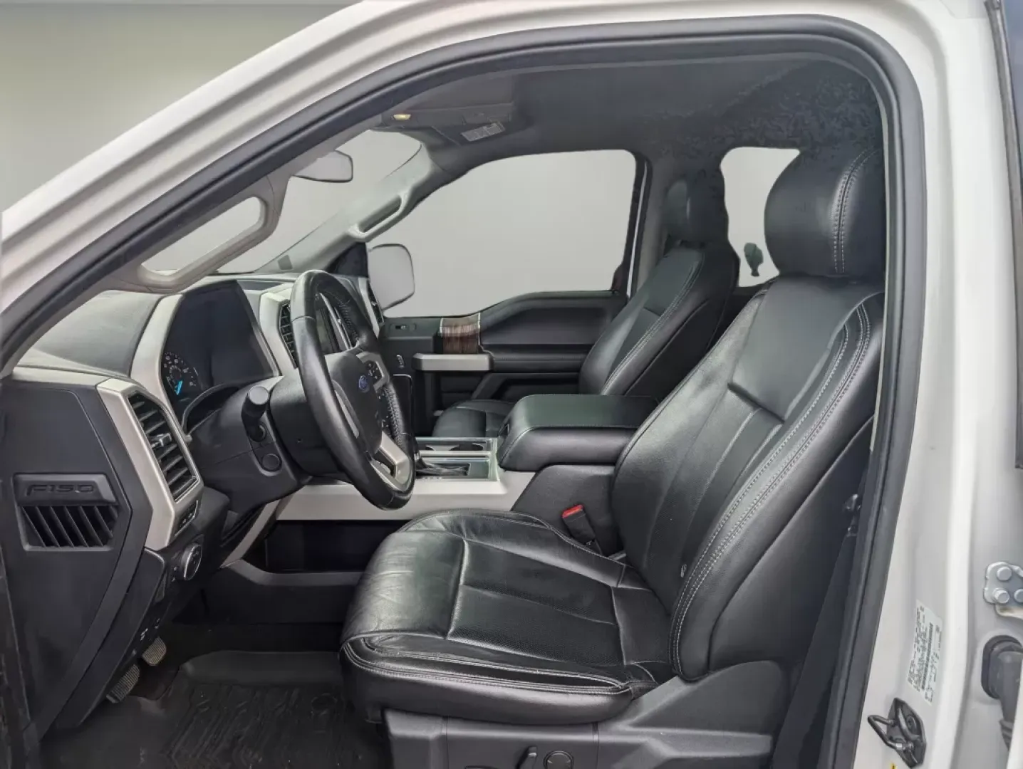 2020 Ford F-150 (1FTEW1E41LF) with an Other engine, located at 804 22nd Ave, Phenix City, AL, 36870, (334) 297-1860, 32.484749, -85.024475 - **Unleash the Adventure with the 2020 Ford F-150 Perfect for Your Next Journey!**<br /> <br /> Are you ready to elevate your driving experience? At Gils Auto in Phenix City, AL, we present an exceptional opportunity to own the 2020 Ford F-150-a versatile crew cab pickup that perfectly balances rugg - Photo#9