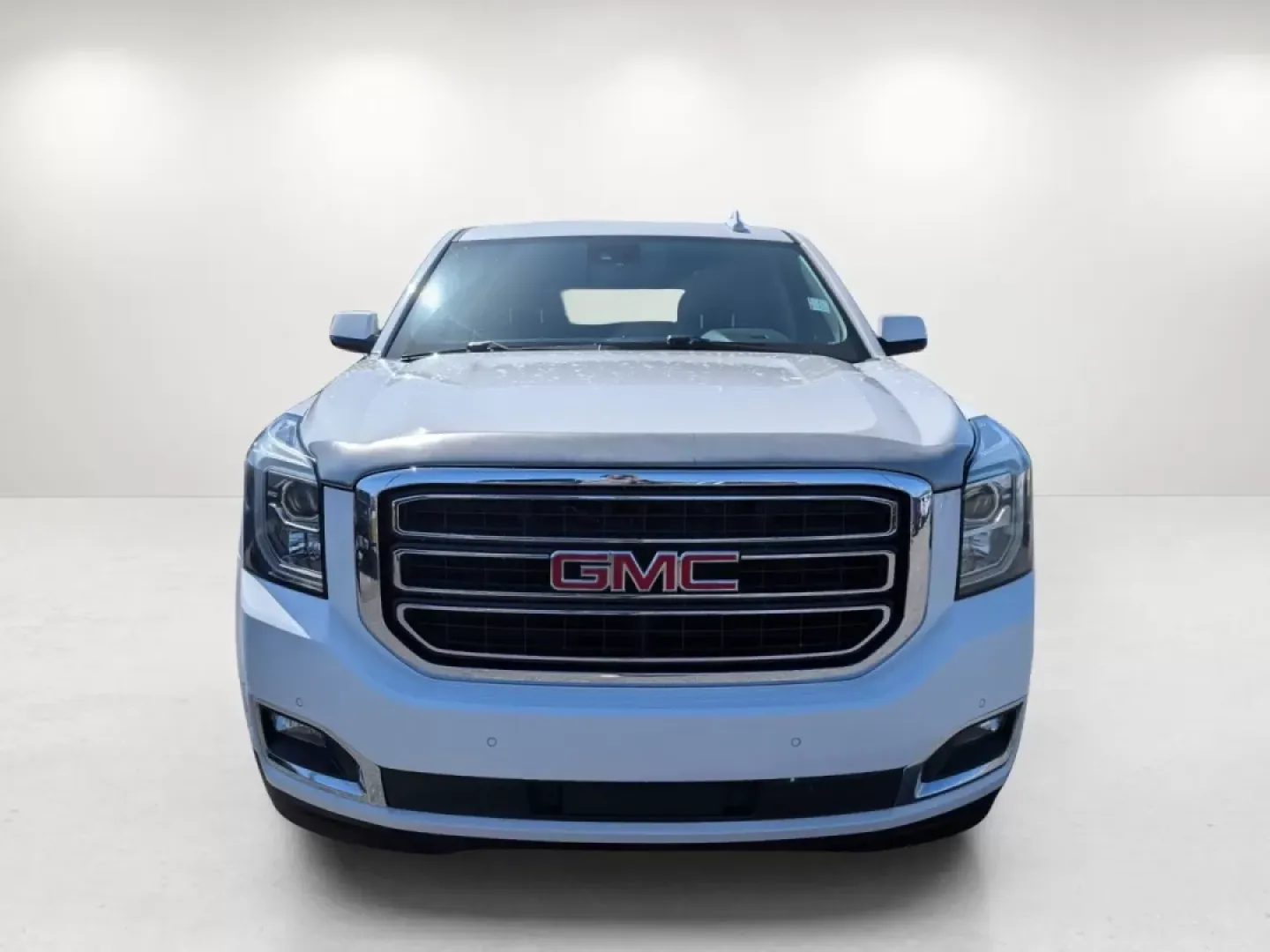 2020 /Jet Black GMC Yukon SLE (1GKS1AKC4LR) with an Other engine, located at 7000 Northlake Connector, Columbus, GA, 31904, (706) 987-8085, 32.524975, -84.978134 - ### Discover Your Next Adventure with the 2020 GMC Yukon SLE at Gils Auto - Prattville!<br /> <br /> Are you ready to elevate your family road trips or weekend getaways? The 2020 GMC Yukon SLE is the perfect companion for those seeking comfort, style, and versatility. With its spacious interior and - Photo#1