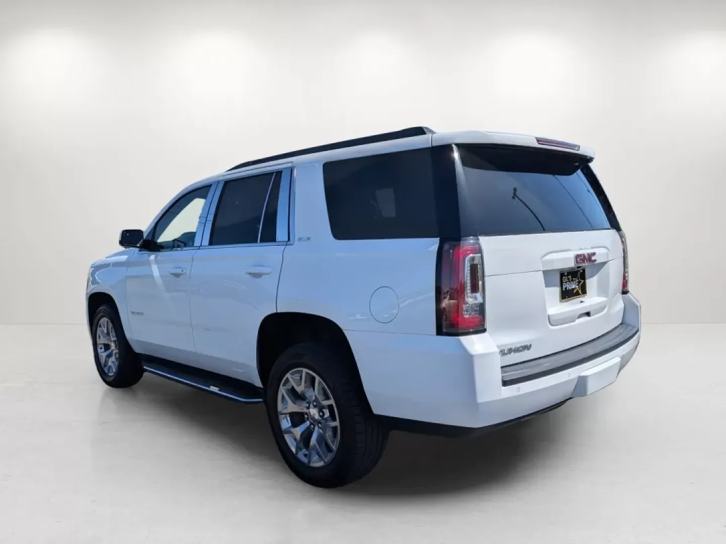 2020 /Jet Black GMC Yukon SLE (1GKS1AKC4LR) with an Other engine, located at 7000 Northlake Connector, Columbus, GA, 31904, (706) 987-8085, 32.524975, -84.978134 - ### Discover Your Next Adventure with the 2020 GMC Yukon SLE at Gils Auto - Prattville!<br /> <br /> Are you ready to elevate your family road trips or weekend getaways? The 2020 GMC Yukon SLE is the perfect companion for those seeking comfort, style, and versatility. With its spacious interior and - Photo#6