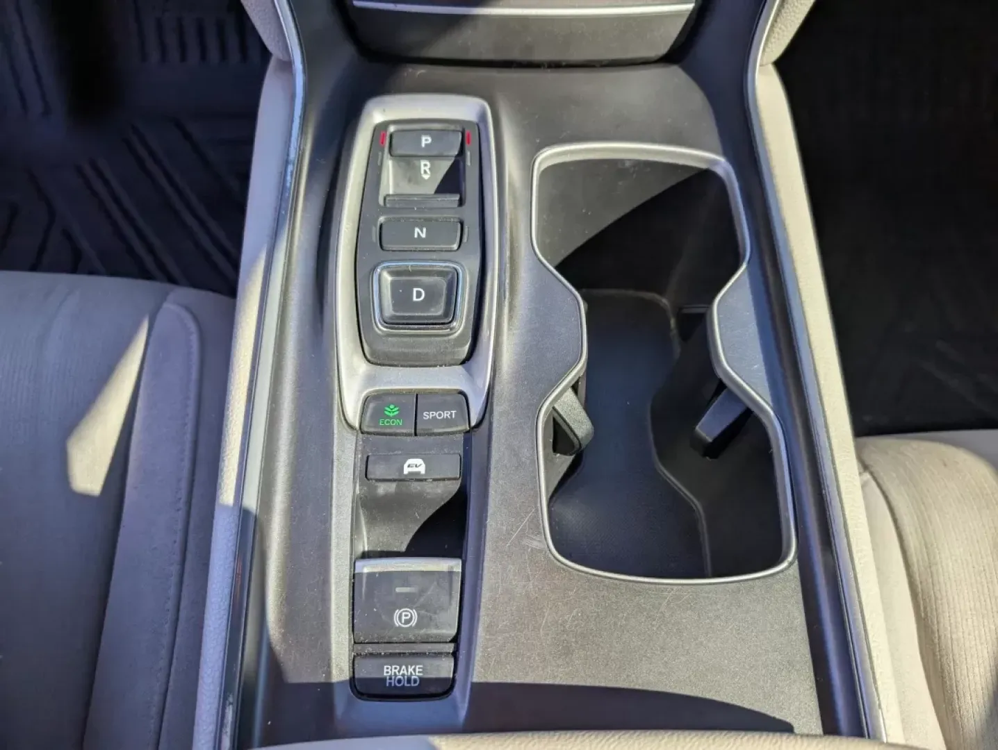 2020 Honda Accord Hybrid EX (1HGCV3F4XLA) with an Other engine, located at 3959 U.S. 80 W, Phenix City, AL, 36870, (334) 297-4885, 32.469296, -85.135185 - 2020 Honda Accord Hybrid EX - Photo#12