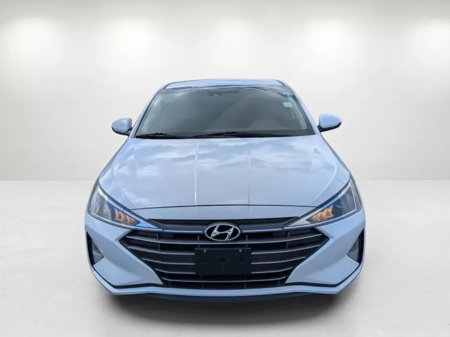 2020 /Black Hyundai Elantra SEL (5NPD84LF8LH) with an Regular Unleaded I-4 2.0 L/122 engine, 1-Speed CVT w/OD transmission, located at 1430 Gateway Drive, Opelika, AL, 36801, (334) 239-0944, 32.637871, -85.409790 - 2020 Hyundai Elantra SEL - Photo#1