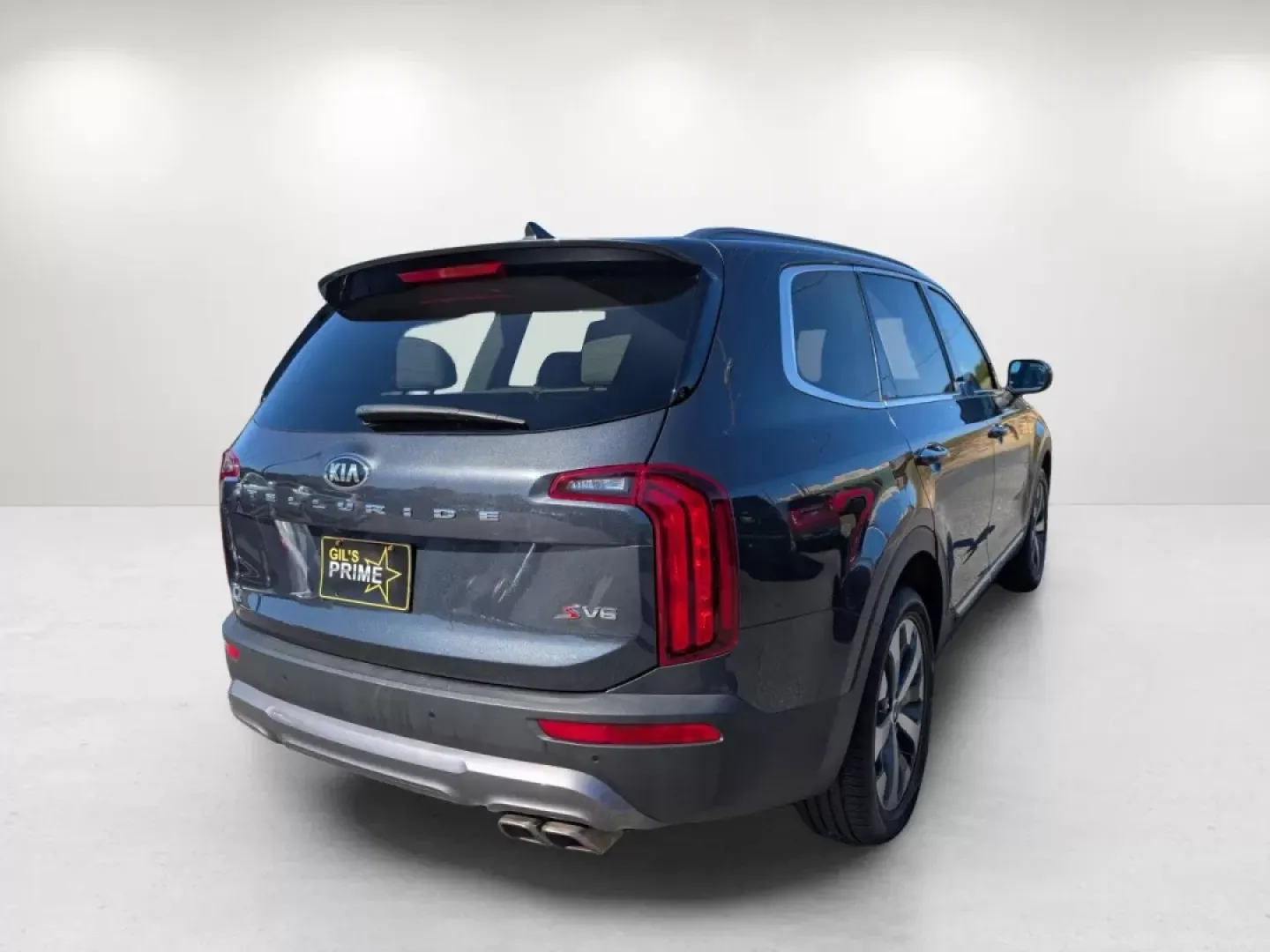 2020 /Gray Kia Telluride S (5XYP64HC6LG) with an Other engine, located at 3959 U.S. 80 W, Phenix City, AL, 36870, (334) 297-4885, 32.469296, -85.135185 - **Elevate Your Family Adventures with the 2020 Kia Telluride S at Gils Auto!**<br /> <br /> Searching for a reliable, spacious SUV that seamlessly fits into your family's active lifestyle? Look no further than the stunning 2020 Kia Telluride S, available now at Gils Auto in Phenix City, AL. This met - Photo#4