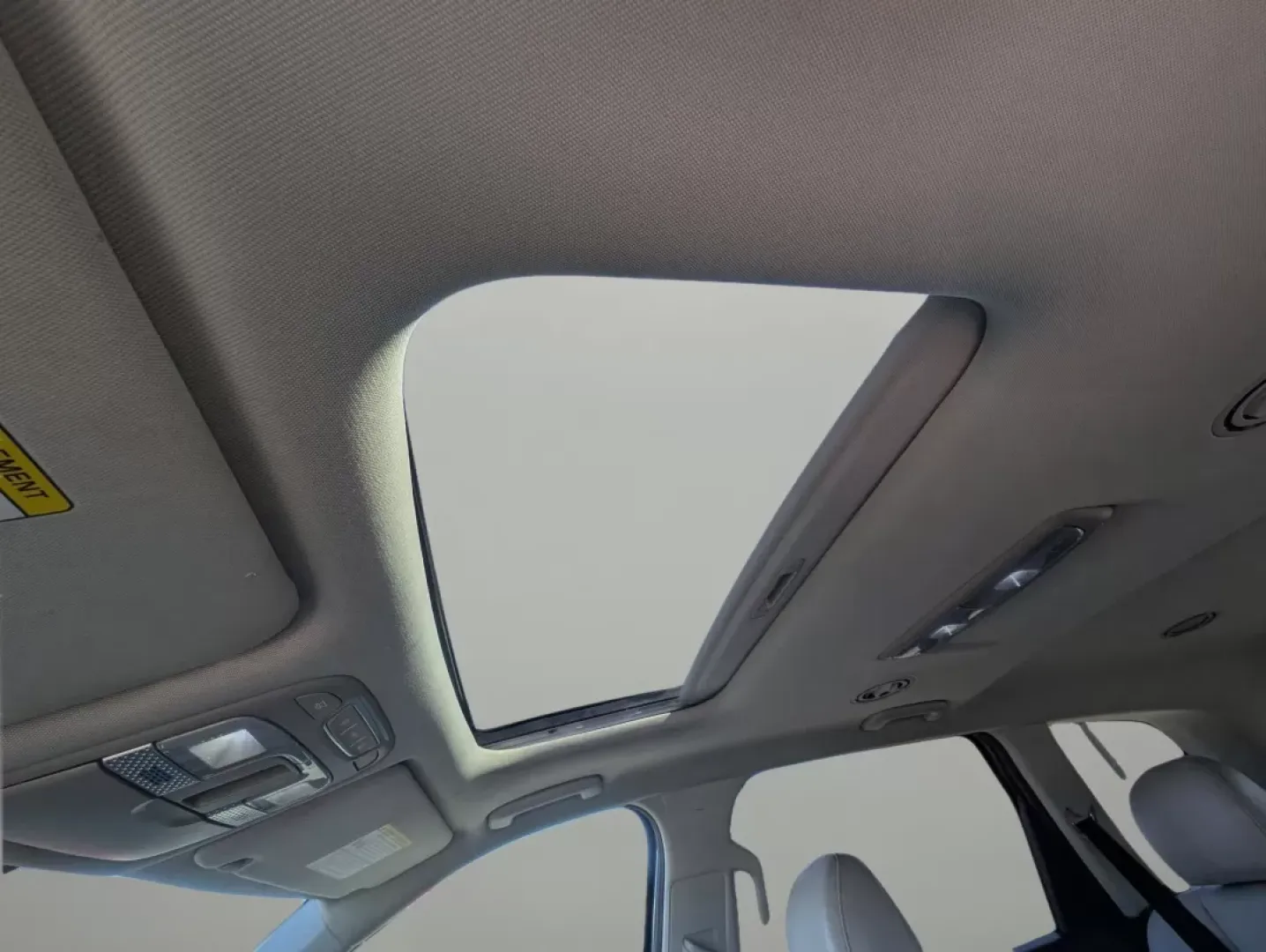 2020 /Gray Kia Telluride S (5XYP64HC6LG) with an Other engine, located at 3959 U.S. 80 W, Phenix City, AL, 36870, (334) 297-4885, 32.469296, -85.135185 - **Elevate Your Family Adventures with the 2020 Kia Telluride S at Gils Auto!**<br /> <br /> Searching for a reliable, spacious SUV that seamlessly fits into your family's active lifestyle? Look no further than the stunning 2020 Kia Telluride S, available now at Gils Auto in Phenix City, AL. This met - Photo#18