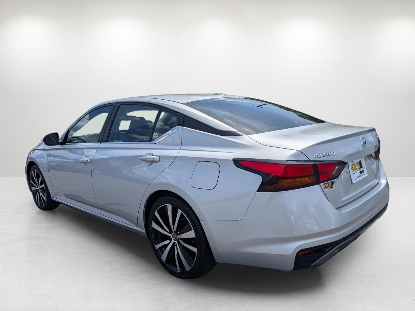 2020 /Sport Nissan Altima 2.5 SR (1N4BL4CVXLC) with an Regular Unleaded I-4 2.5 L/152 engine, 1-Speed CVT w/OD transmission, located at 5115 14th Ave., Columbus, GA, 31904, (706) 323-0345, 32.511494, -84.971046 - 2020 Nissan Altima 2.5 SR - Photo#2