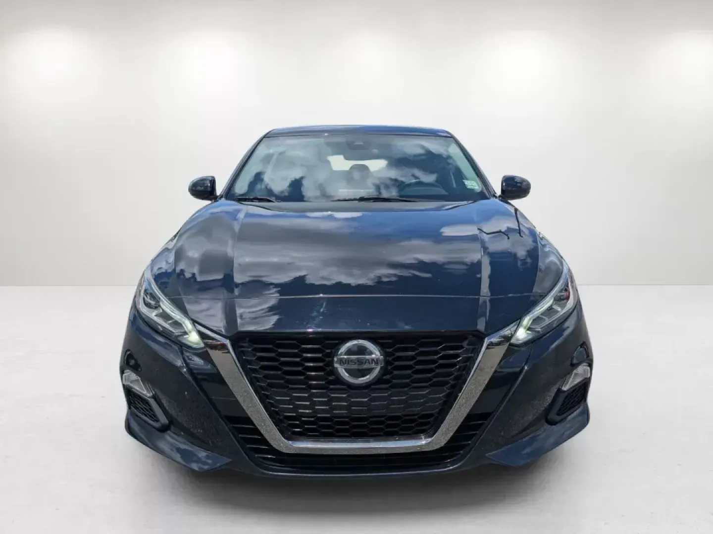 2020 /Sport Nissan Altima 2.5 SR (1N4BL4CV6LC) with an Regular Unleaded I-4 2.5 L/152 engine, 1-Speed CVT w/OD transmission, located at 3959 U.S. 80 W, Phenix City, AL, 36870, (334) 297-4885, 32.469296, -85.135185 - 2020 Nissan Altima 2.5 SR - Photo#2