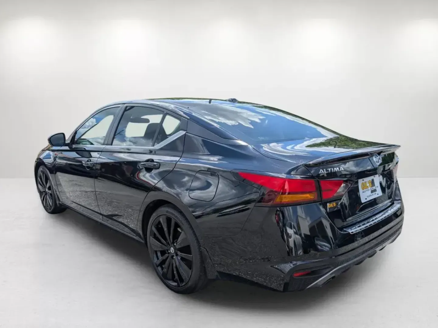 2020 /Sport Nissan Altima 2.5 SR (1N4BL4CV6LC) with an Regular Unleaded I-4 2.5 L/152 engine, 1-Speed CVT w/OD transmission, located at 3959 U.S. 80 W, Phenix City, AL, 36870, (334) 297-4885, 32.469296, -85.135185 - 2020 Nissan Altima 2.5 SR - Photo#7