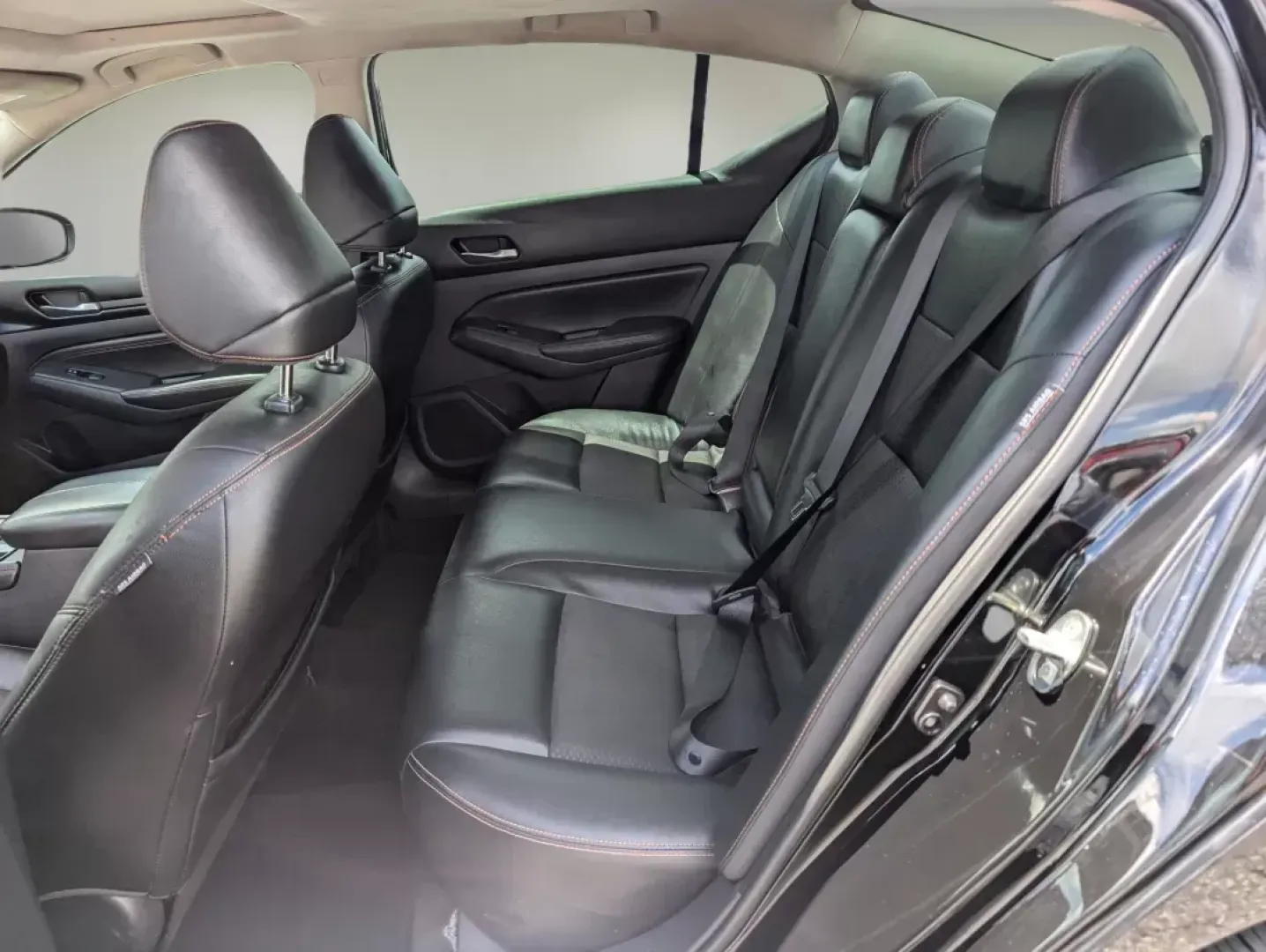2020 /Sport Nissan Altima 2.5 SR (1N4BL4CV6LC) with an Regular Unleaded I-4 2.5 L/152 engine, 1-Speed CVT w/OD transmission, located at 3959 U.S. 80 W, Phenix City, AL, 36870, (334) 297-4885, 32.469296, -85.135185 - 2020 Nissan Altima 2.5 SR - Photo#11