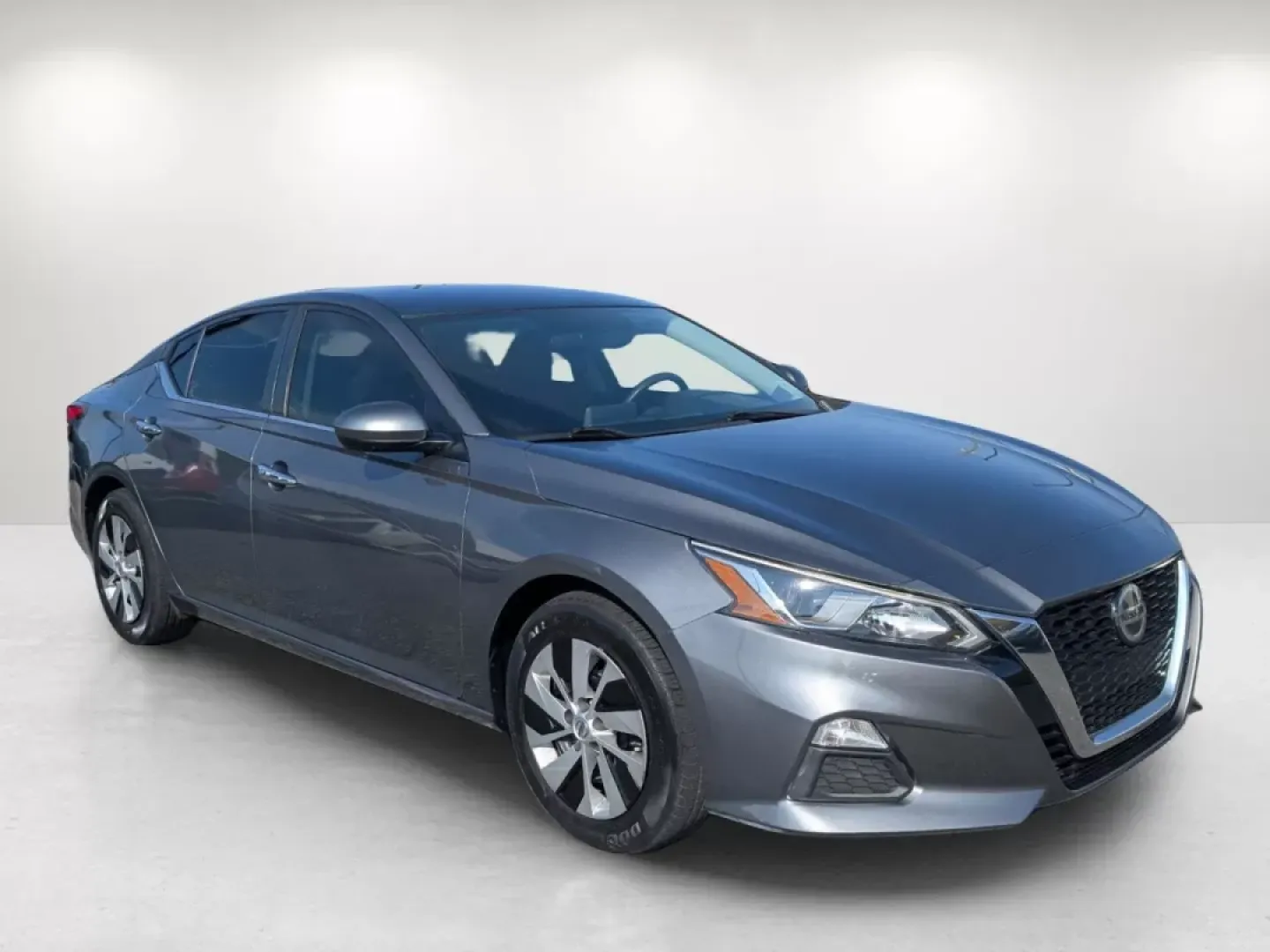 2020 /Charcoal Nissan Altima 2.5 S (1N4BL4BV1LC) with an Other engine, located at 521 Old Farm Lane Rd, Prattville, AL, 36066, (334) 325-1505, 32.482460, -86.416367 - **Discover Your Perfect Ride at Gils Auto - Phenix City!**<br /> <br /> Are you looking for a reliable vehicle that seamlessly fits into your busy lifestyle? The 2020 Nissan Altima 2.5 S is the ideal sedan for those who need a dependable companion for daily commutes, family outings, or weekend adven - Photo#2