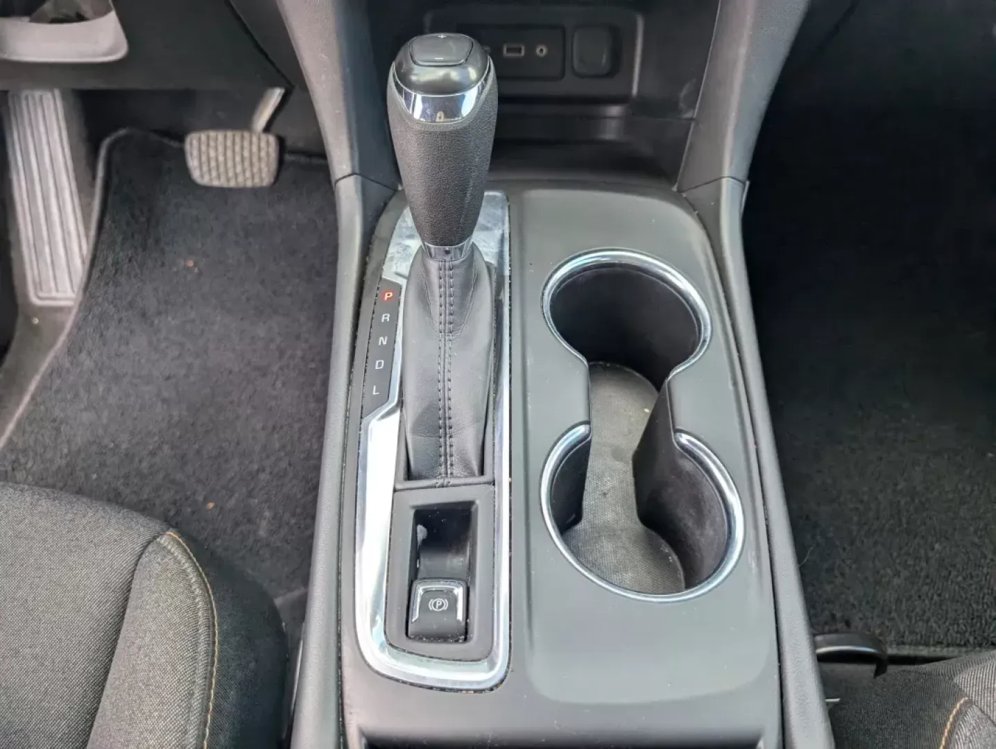 2021 /Jet Black Chevrolet Equinox LT (3GNAXJEV6MS) with an Turbocharged Gas I4 1.5L/92 engine, 6-Speed Automatic transmission, located at 3959 U.S. 80 W, Phenix City, AL, 36870, (334) 297-4885, 32.469296, -85.135185 - 2021 Chevrolet Equinox LT - Photo#12