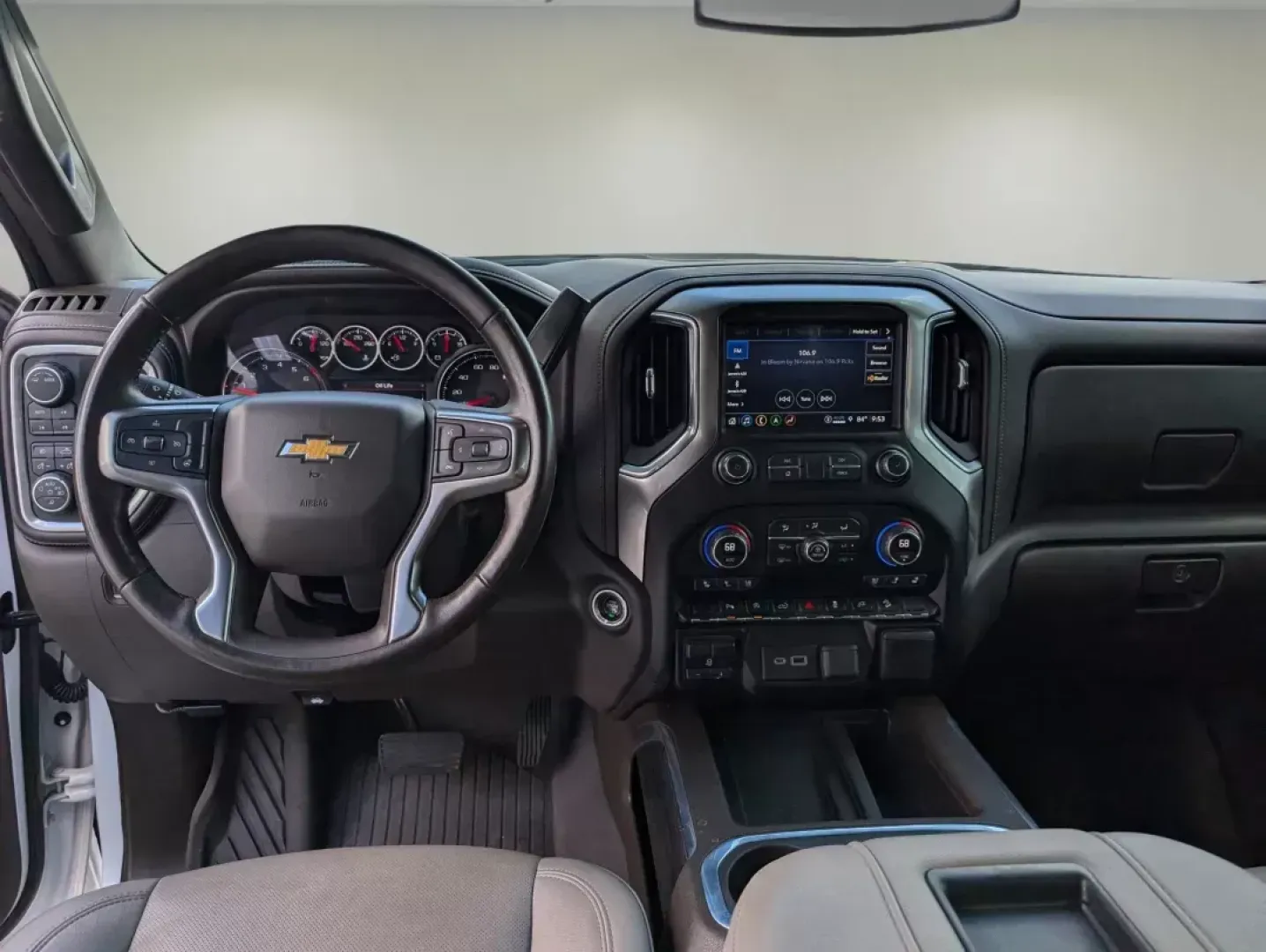 2021 /Gideon/Very Dark Atmosphere Chevrolet Silverado 1500 LTZ (3GCUYGED7MG) with an Gas V8 5.3L/325 engine, 8-Speed Automatic transmission, located at 7000 Northlake Connector, Columbus, GA, 31904, (706) 987-8085, 32.524975, -84.978134 - 2021 Chevrolet Silverado 1500 LTZ - Photo#12