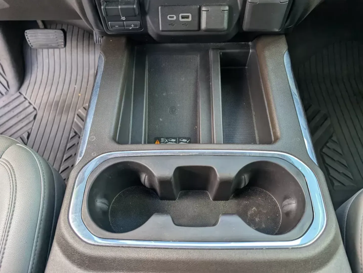 2021 /Gideon/Very Dark Atmosphere Chevrolet Silverado 1500 LTZ (3GCUYGED7MG) with an Gas V8 5.3L/325 engine, 8-Speed Automatic transmission, located at 7000 Northlake Connector, Columbus, GA, 31904, (706) 987-8085, 32.524975, -84.978134 - 2021 Chevrolet Silverado 1500 LTZ - Photo#14