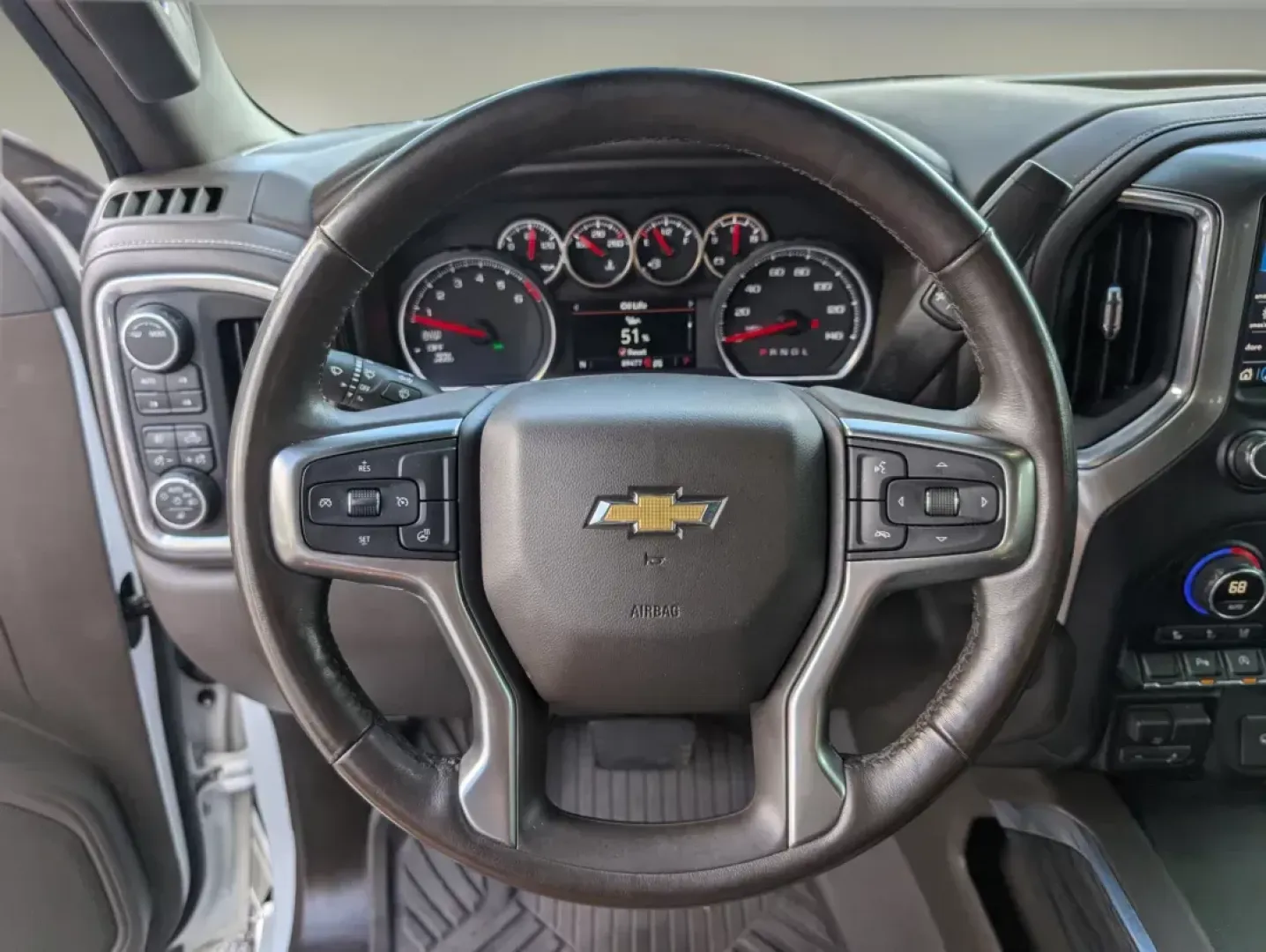 2021 /Gideon/Very Dark Atmosphere Chevrolet Silverado 1500 LTZ (3GCUYGED7MG) with an Gas V8 5.3L/325 engine, 8-Speed Automatic transmission, located at 7000 Northlake Connector, Columbus, GA, 31904, (706) 987-8085, 32.524975, -84.978134 - 2021 Chevrolet Silverado 1500 LTZ - Photo#16