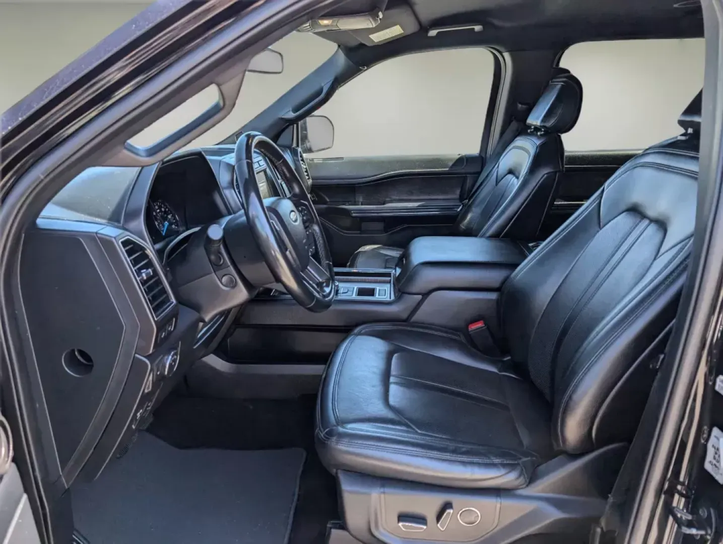 2021 Ford Expedition Limited (1FMJU1KT3ME) with an Other engine, located at 521 Old Farm Lane Rd, Prattville, AL, 36066, (334) 325-1505, 32.482460, -86.416367 - **Unleash Your Adventurous Spirit with the 2021 Ford Expedition Limited!** <br /> <br /> Are you ready to elevate your family's adventures and weekend getaways? Look no further than Gils Auto in Prattville, AL, where we offer an incredible opportunity to own the 2021 Ford Expedition Limited. This f - Photo#9