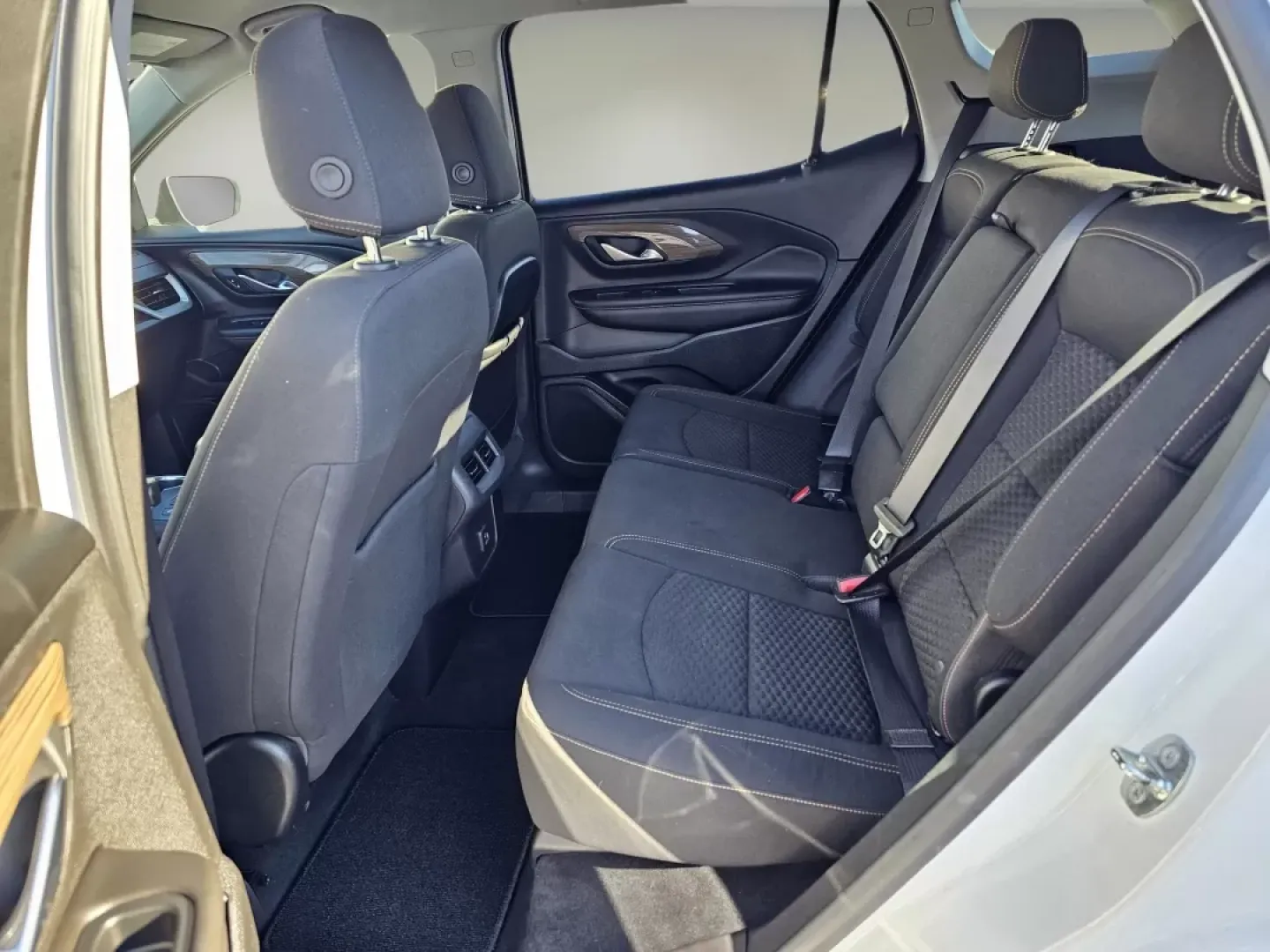 2021 /Jet Black GMC Terrain SLE (3GKALMEV8ML) with an Other engine, located at 7000 Northlake Connector, Columbus, GA, 31904, (706) 987-8085, 32.524975, -84.978134 - **Experience the Perfect Blend of Comfort and Capability with the 2021 GMC Terrain SLE at Gils Auto - Phenix City**<br /> <br /> Are you searching for a versatile SUV that can seamlessly adapt to your busy lifestyle? Look no further than the 2021 GMC Terrain SLE, available now at Gils Auto in Phenix - Photo#14