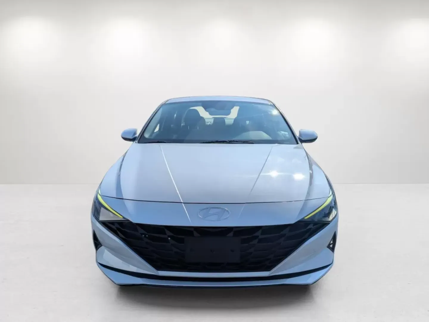 2021 /Medium Gray Hyundai Elantra SEL (5NPLM4AGXMH) with an Other engine, located at 3959 U.S. 80 W, Phenix City, AL, 36870, (334) 297-4885, 32.469296, -85.135185 - 2021 Hyundai Elantra SEL - Photo#1