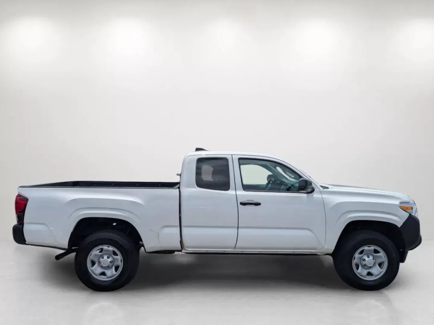2021 Toyota Tacoma 2WD SR (3TYRX5GN4MT) with an Other engine, located at 3959 U.S. 80 W, Phenix City, AL, 36870, (334) 297-4885, 32.469296, -85.135185 - **Adventure Awaits with the 2021 Toyota Tacoma SR Your Perfect Companion for Every Journey!**<br /> <br /> Are you ready to elevate your driving experience? Whether you're planning a weekend adventure, need a reliable vehicle for your daily commute, or require a pickup that can handle the demands o - Photo#3