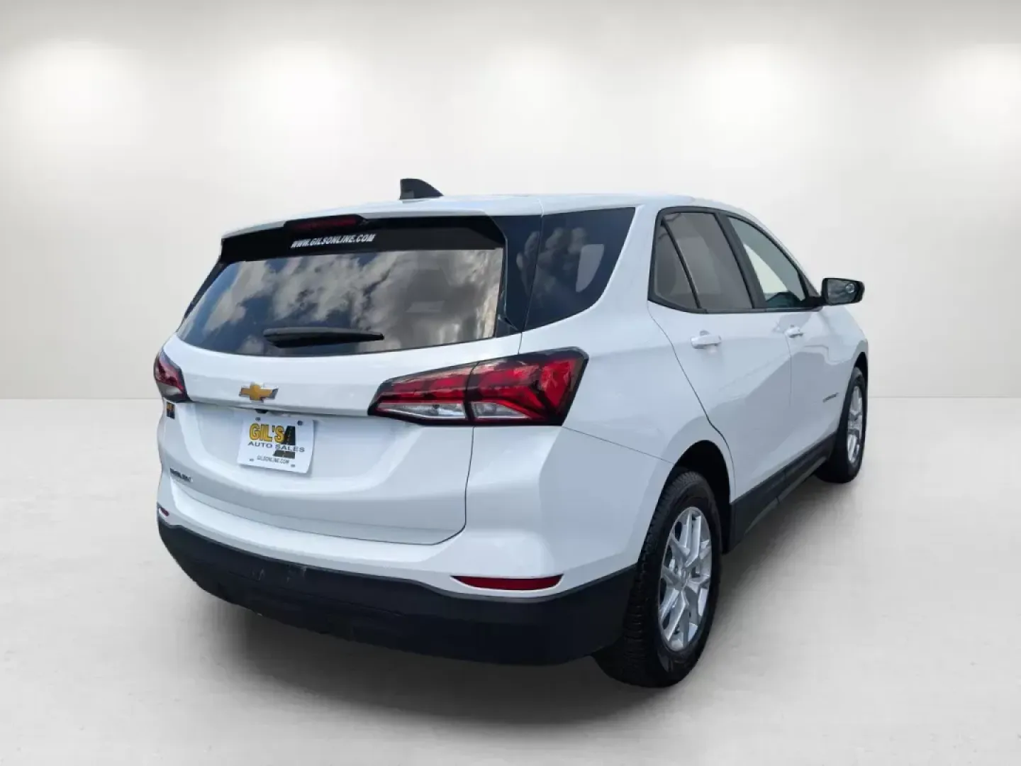 2022 /Medium Ash Gray Chevrolet Equinox LS (2GNAXHEV5N6) with an Turbocharged Gas I4 1.5L/92 engine, 6-Speed Automatic transmission, located at 3959 U.S. 80 W, Phenix City, AL, 36870, (334) 297-4885, 32.469296, -85.135185 - 2022 Chevrolet Equinox LS - Photo#5