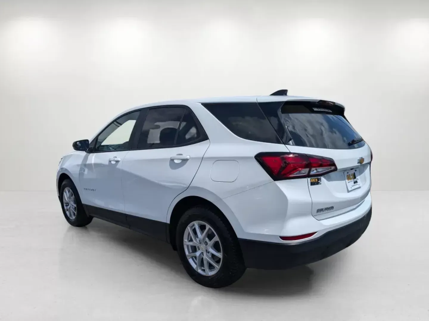 2022 /Medium Ash Gray Chevrolet Equinox LS (2GNAXHEV5N6) with an Turbocharged Gas I4 1.5L/92 engine, 6-Speed Automatic transmission, located at 3959 U.S. 80 W, Phenix City, AL, 36870, (334) 297-4885, 32.469296, -85.135185 - 2022 Chevrolet Equinox LS - Photo#7