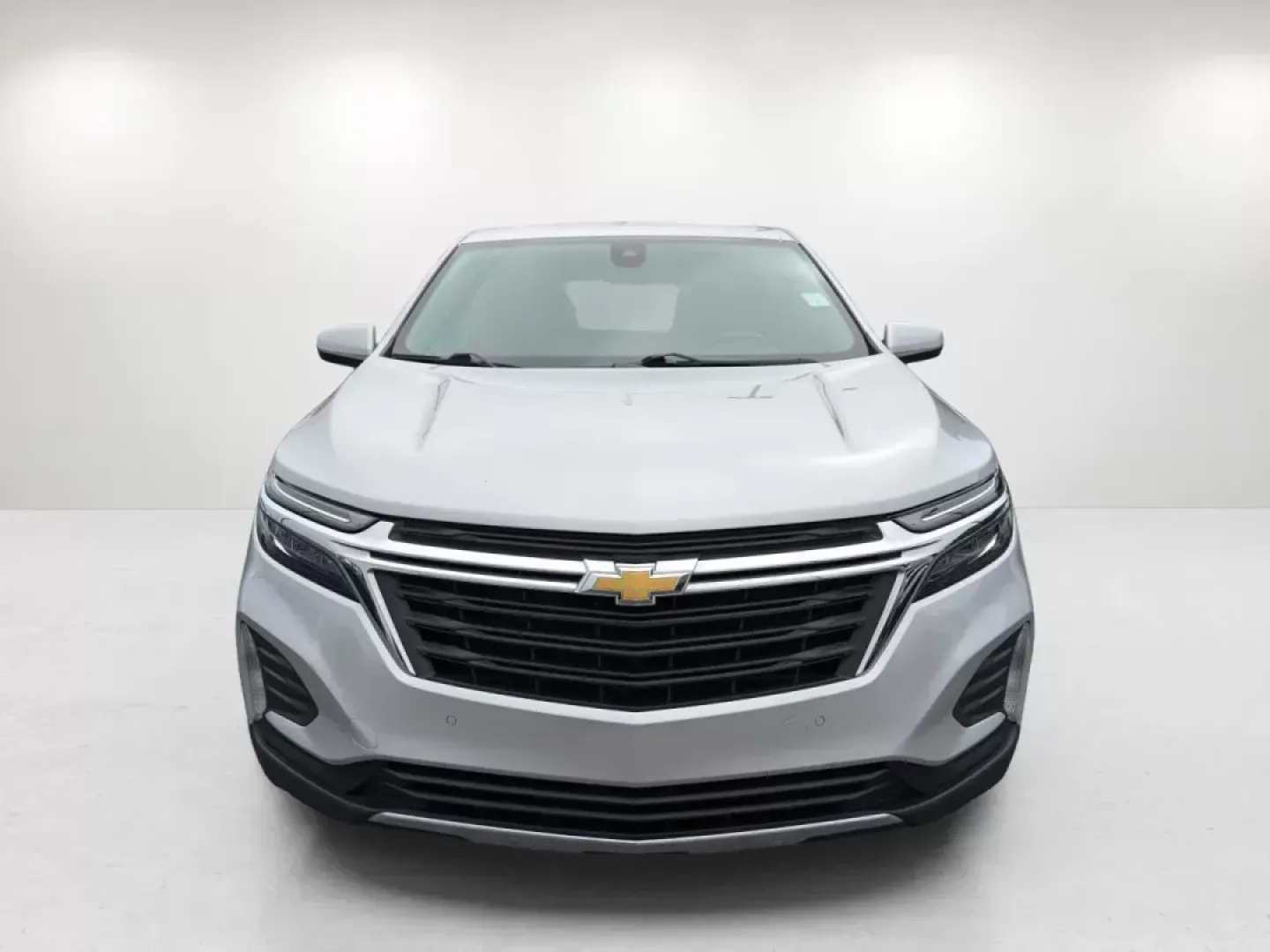 2022 /Jet Black Chevrolet Equinox LT (2GNAXTEV9N6) with an Turbocharged Gas I4 1.5L/92 engine, 6-Speed Automatic transmission, located at 7000 Northlake Connector, Columbus, GA, 31904, (706) 987-8085, 32.524975, -84.978134 - 2022 Chevrolet Equinox LT - Photo#1
