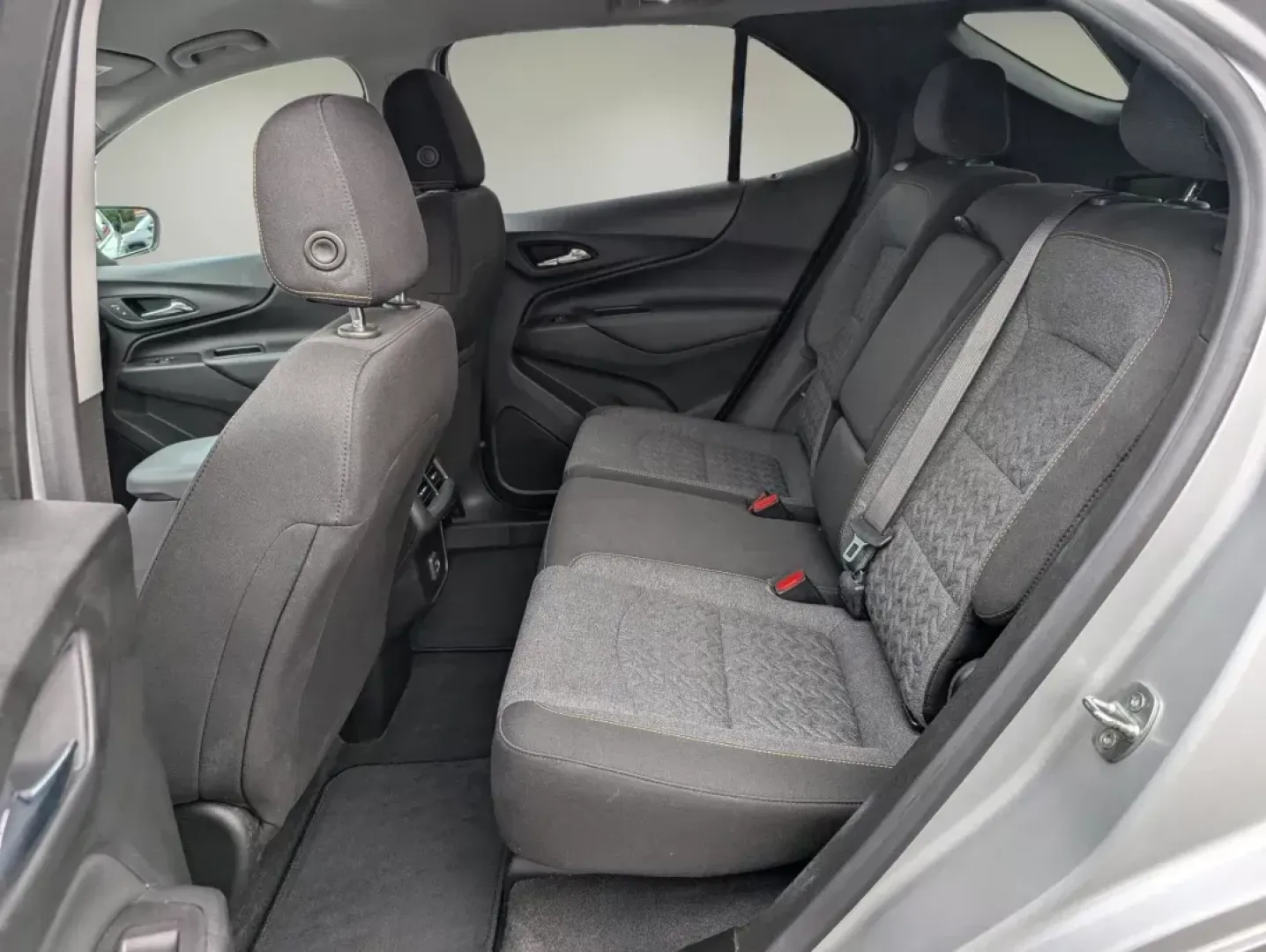 2022 /Jet Black Chevrolet Equinox LT (2GNAXTEV9N6) with an Turbocharged Gas I4 1.5L/92 engine, 6-Speed Automatic transmission, located at 7000 Northlake Connector, Columbus, GA, 31904, (706) 987-8085, 32.524975, -84.978134 - 2022 Chevrolet Equinox LT - Photo#11