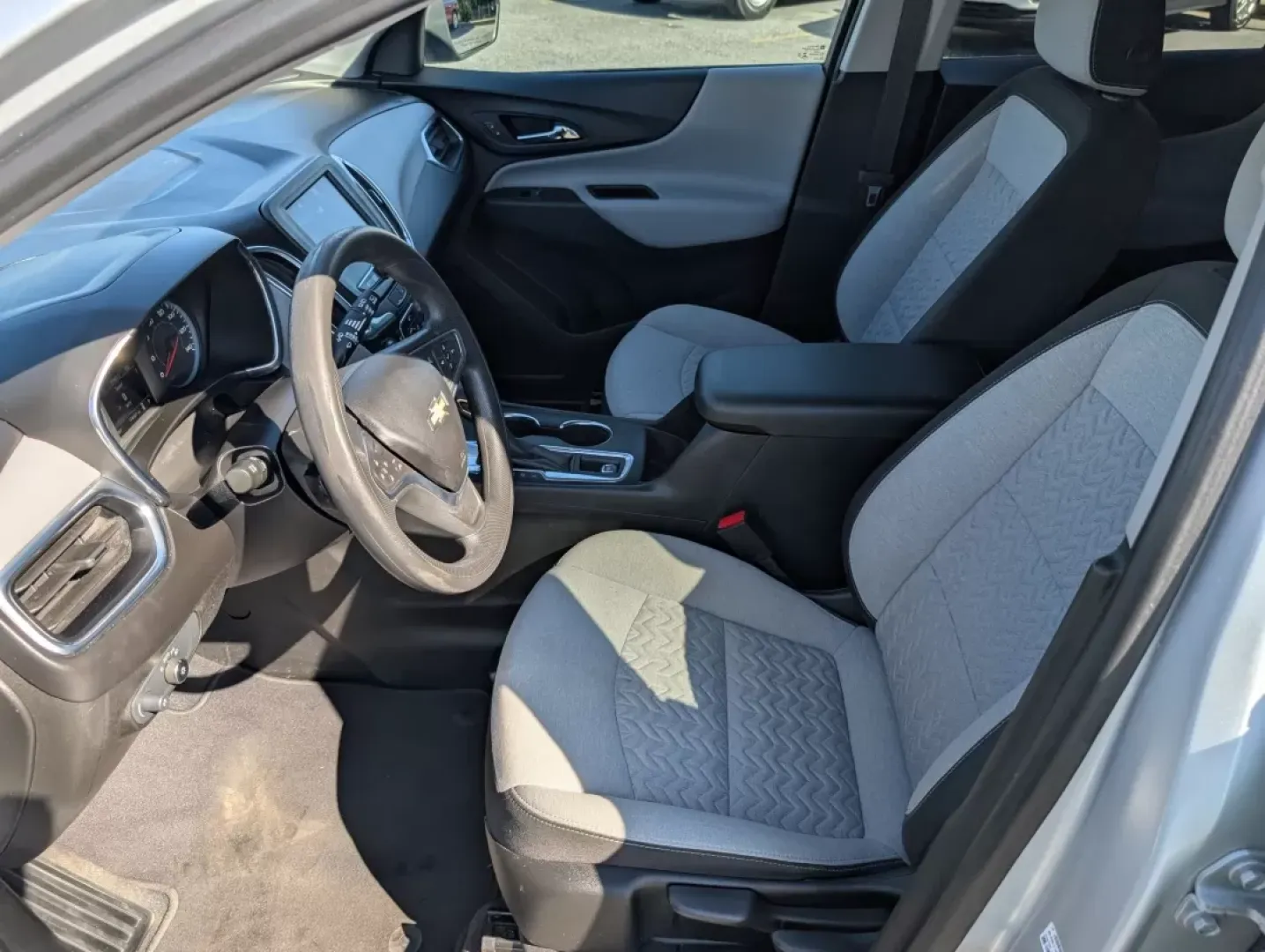 2022 /Medium Ash Gray Chevrolet Equinox LS (2GNAXHEV7N6) with an Other engine, located at 804 22nd Ave, Phenix City, AL, 36870, (334) 297-1860, 32.484749, -85.024475 - 2022 Chevrolet Equinox LS - Photo#12