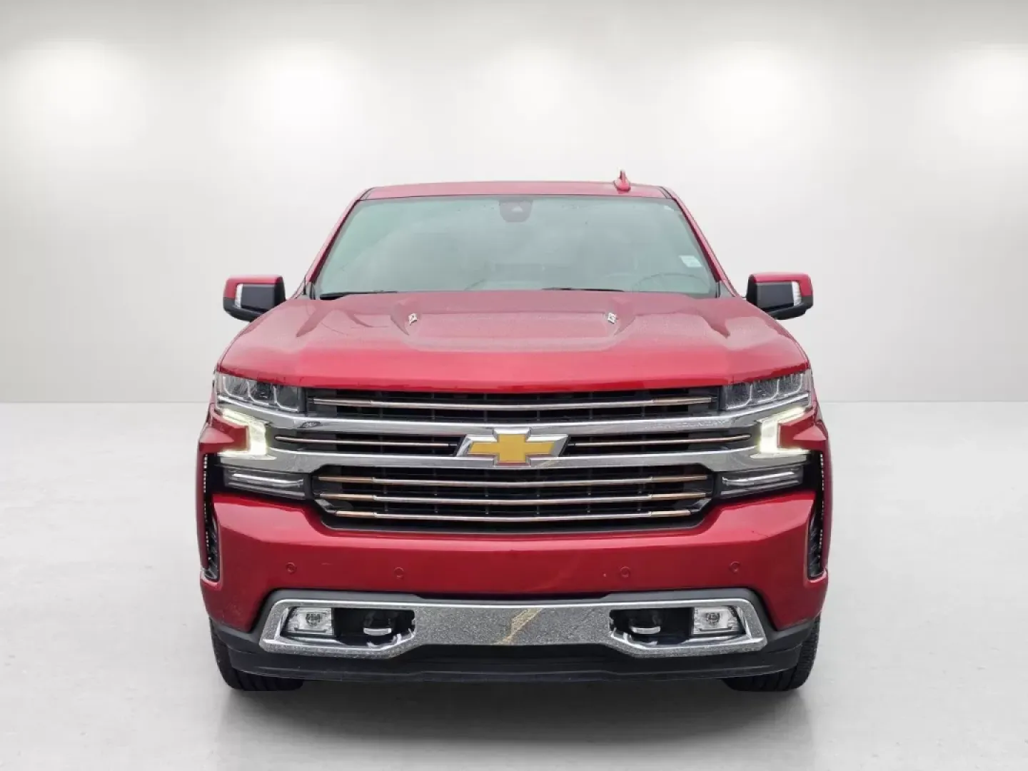 2022 /Jet Black Chevrolet Silverado 1500 LTD High Country (1GCUYHEL5NZ) with an Other engine, located at 7000 Northlake Connector, Columbus, GA, 31904, (706) 987-8085, 32.524975, -84.978134 - **Elevate Your Adventures with the 2022 Chevrolet Silverado 1500 LTD High Country!**<br /> <br /> Are you ready to take your outdoor adventures and daily drives to the next level? The 2022 Chevrolet Silverado 1500 LTD High Country, available at Gils Auto in Phenix City, AL, is the perfect companion - Photo#1