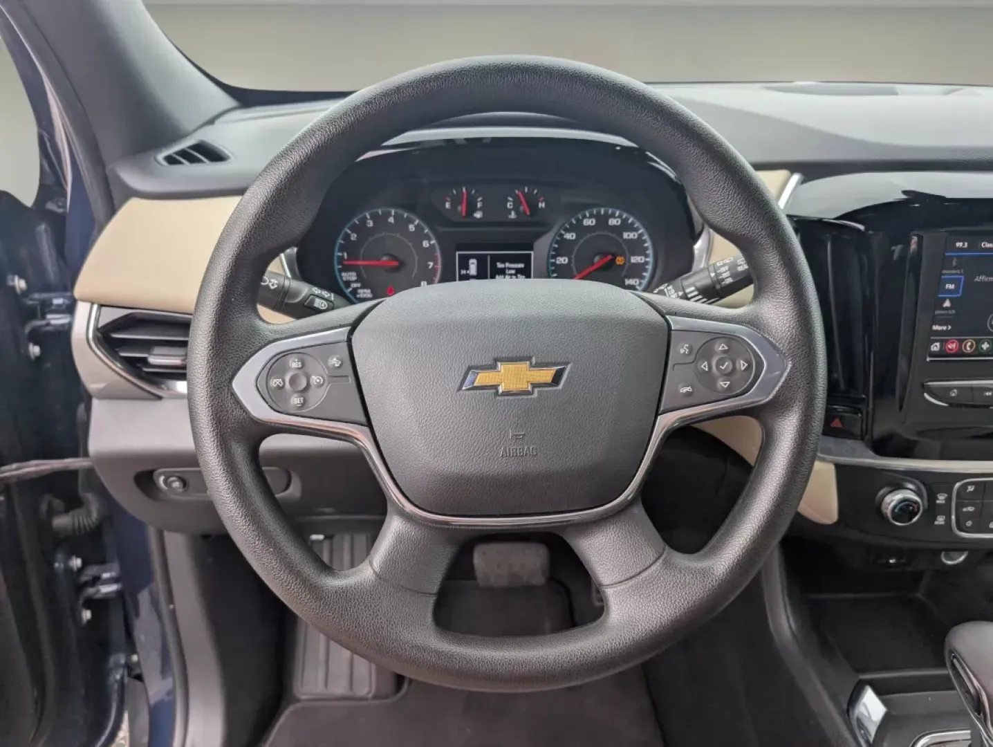 2022 /Jet Black/Chai Chevrolet Traverse LS (1GNERLKW6NJ) with an Other engine, located at 3959 U.S. 80 W, Phenix City, AL, 36870, (334) 297-4885, 32.469296, -85.135185 - Unleash the thrill of family adventures with this stunning 2022 Chevrolet Traverse, now available at Gils Auto in Phenix City, AL. If you're seeking a vehicle that can comfortably accommodate your growing family, this spacious SUV is the perfect choice for road trips, school runs, or weekend getaway - Photo#15