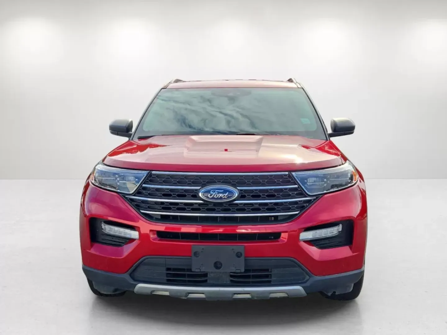 2022 Ford Explorer XLT (1FMSK7DH0NG) with an Other engine, located at 1430 Gateway Drive, Opelika, AL, 36801, (334) 239-0944, 32.637871, -85.409790 - Are you ready to elevate your family's adventures or tackle your daily commute with style and comfort? Look no further than this stunning 2022 Ford Explorer XLT, available now at Gils Auto in Phenix City, AL. Perfectly designed for those who seek versatility without compromising on luxury, this SUV - Photo#1