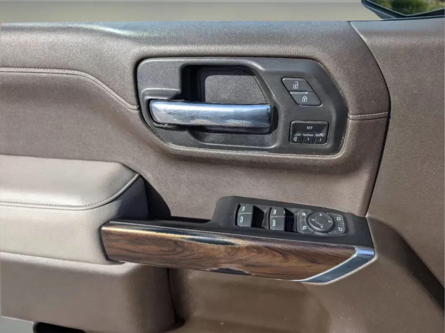 2022 /Dark Walnut/Slate GMC Sierra 1500 Limited SLT (1GTU9DED2NZ) with an Other engine, located at 521 Old Farm Lane Rd, Prattville, AL, 36066, (334) 325-1505, 32.482460, -86.416367 - **Embrace Adventure with the 2022 GMC Sierra 1500 Limited at Gils Auto - Prattville**<br /> <br /> Are you ready to elevate your driving experience? The 2022 GMC Sierra 1500 Limited is not just any pickup truck; it's your ticket to unforgettable weekend adventures and seamless daily commutes, perfec - Photo#8