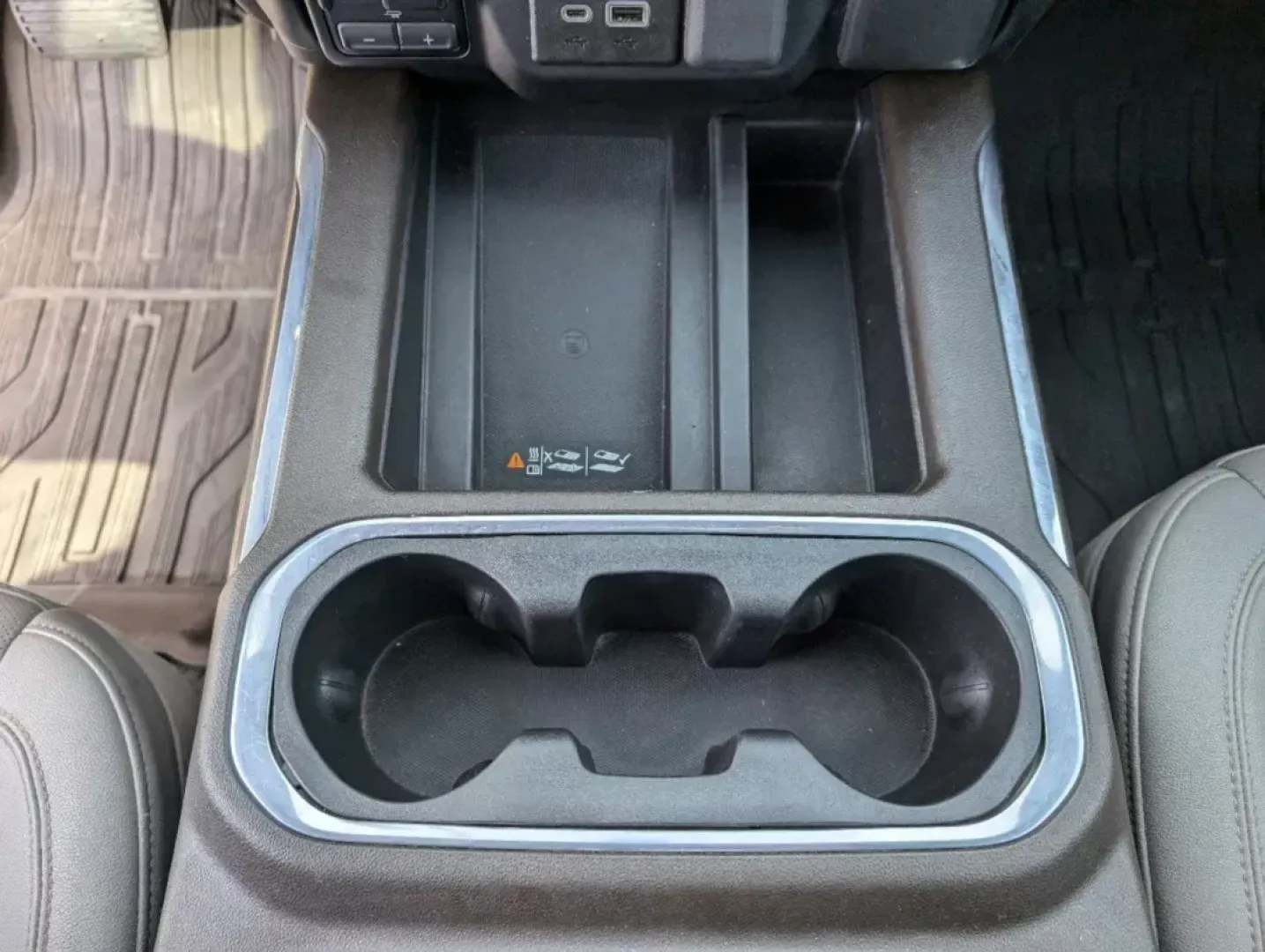 2022 /Dark Walnut/Slate GMC Sierra 1500 Limited SLT (1GTU9DED2NZ) with an Other engine, located at 521 Old Farm Lane Rd, Prattville, AL, 36066, (334) 325-1505, 32.482460, -86.416367 - **Embrace Adventure with the 2022 GMC Sierra 1500 Limited at Gils Auto - Prattville**<br /> <br /> Are you ready to elevate your driving experience? The 2022 GMC Sierra 1500 Limited is not just any pickup truck; it's your ticket to unforgettable weekend adventures and seamless daily commutes, perfec - Photo#13
