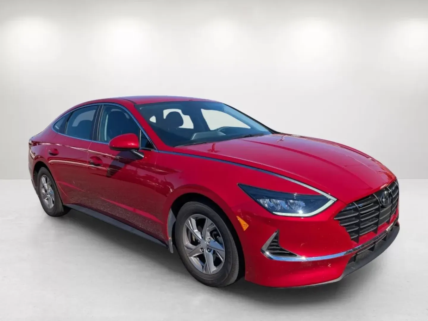 2022 /Black Hyundai Sonata SE (5NPEG4JA9NH) with an Other engine, located at 1430 Gateway Drive, Opelika, AL, 36801, (334) 239-0944, 32.637871, -85.409790 - Discover the perfect blend of style, performance, and safety with the 2022 Hyundai Sonata SE, now available at Gils Auto - Phenix City #2. Located in the heart of Phenix City, AL, at 804 22nd Ave, our Buy Here Pay Here dealership specializes in making car ownership accessible for everyone, including - Photo#2