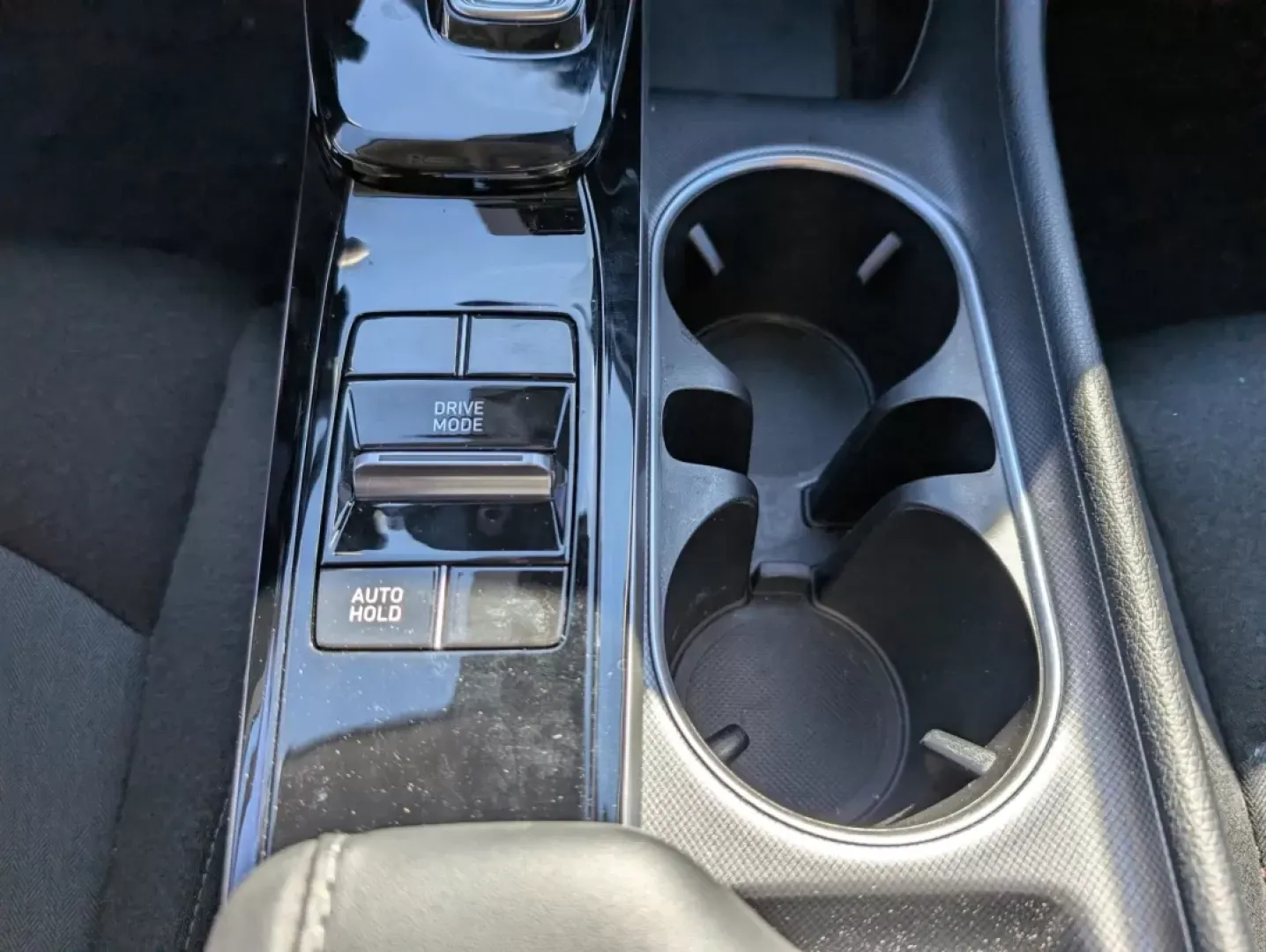 2022 /Black Hyundai Sonata SE (5NPEG4JA9NH) with an Other engine, located at 1430 Gateway Drive, Opelika, AL, 36801, (334) 239-0944, 32.637871, -85.409790 - Discover the perfect blend of style, performance, and safety with the 2022 Hyundai Sonata SE, now available at Gils Auto - Phenix City #2. Located in the heart of Phenix City, AL, at 804 22nd Ave, our Buy Here Pay Here dealership specializes in making car ownership accessible for everyone, including - Photo#12