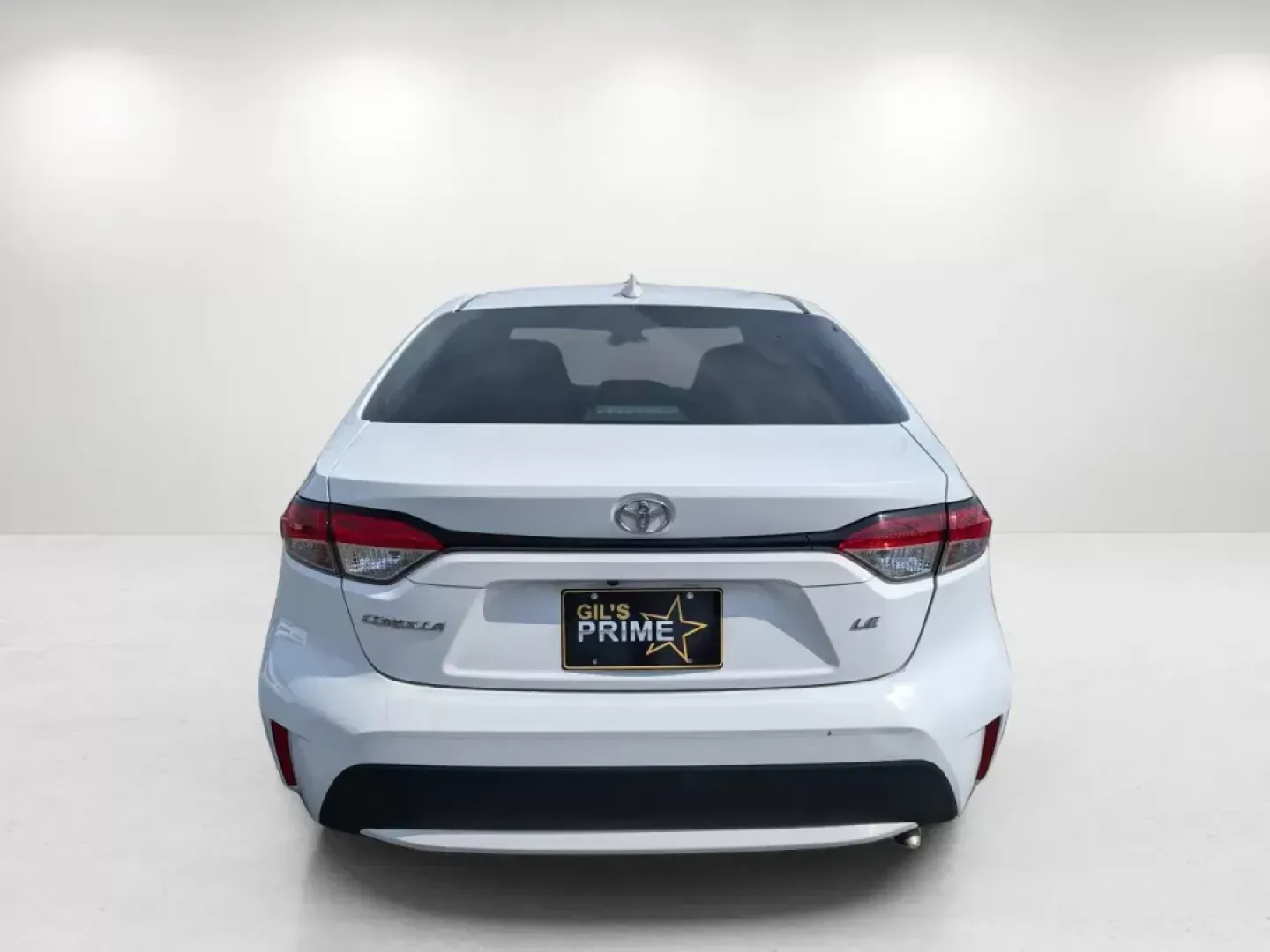 2022 Toyota Corolla LE (5YFEPMAE4NP) with an Regular Unleaded I-4 1.8 L/110 engine, 1-Speed CVT w/OD transmission, located at 1430 Gateway Drive, Opelika, AL, 36801, (334) 239-0944, 32.637871, -85.409790 - 2022 Toyota Corolla LE - Photo#5