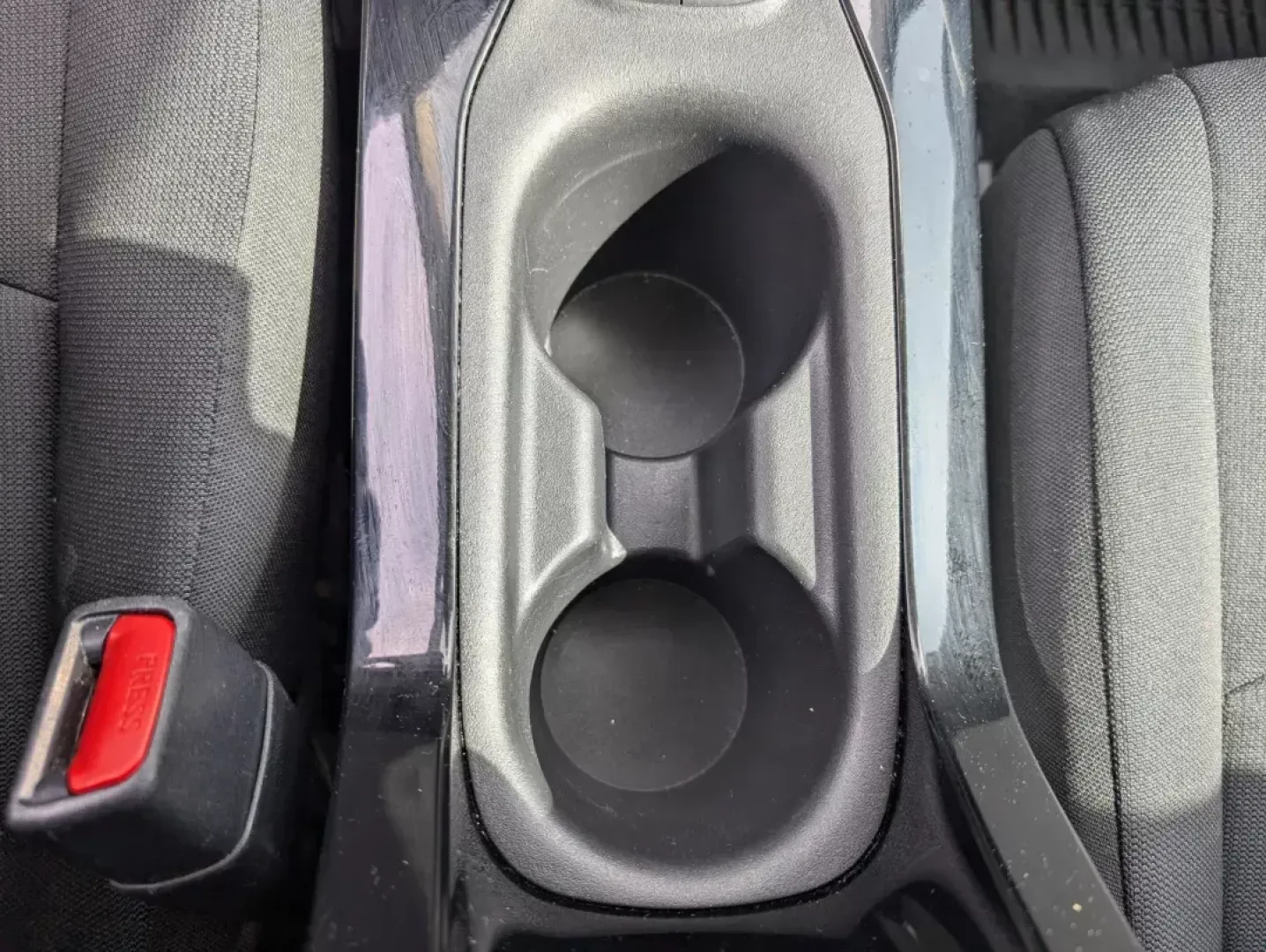 2022 Toyota Corolla LE (5YFEPMAE4NP) with an Regular Unleaded I-4 1.8 L/110 engine, 1-Speed CVT w/OD transmission, located at 1430 Gateway Drive, Opelika, AL, 36801, (334) 239-0944, 32.637871, -85.409790 - 2022 Toyota Corolla LE - Photo#14