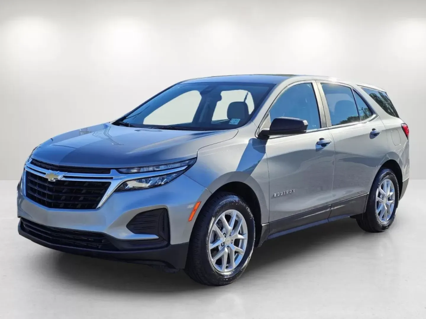 2023 /Medium Ash Gray Chevrolet Equinox LS (3GNAXHEG0PL) with an Other engine, located at 3959 U.S. 80 W, Phenix City, AL, 36870, (334) 297-4885, 32.469296, -85.135185 - **Discover Your Next Adventure with the 2023 Chevrolet Equinox LS at Gils Auto!**<br /> <br /> Are you ready to elevate your family outings, weekend getaways, or daily commutes? The 2023 Chevrolet Equinox LS is the perfect companion for those who crave versatility and comfort without compromising on - Photo#1