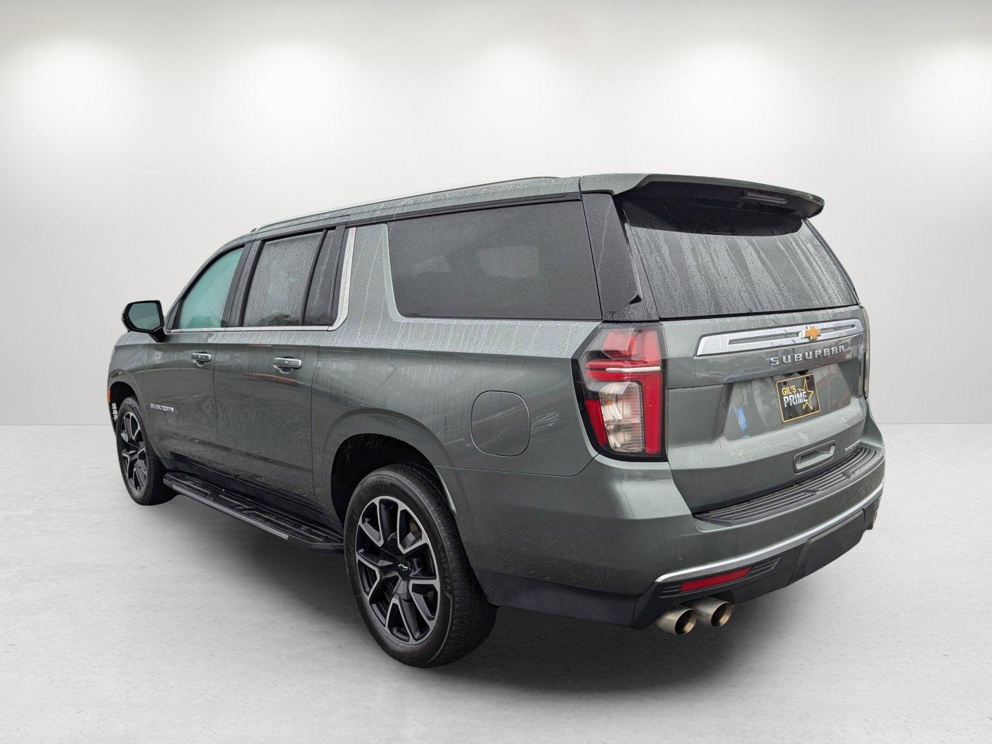 2023 /Jet Black Chevrolet Suburban Premier (1GNSCFKD0PR) with an Gas V8 5.3L/ engine, 10-Speed Automatic transmission, located at 521 Old Farm Lane Rd, Prattville, AL, 36066, (334) 325-1505, 32.482460, -86.416367 - 2023 Chevrolet Suburban Premier - Photo#6