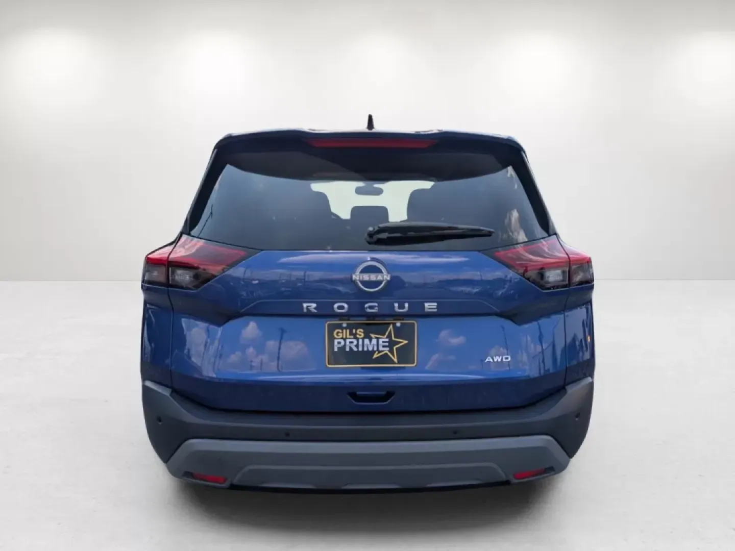 2023 /Charcoal Nissan Rogue S (5N1BT3AB8PC) with an Other engine, located at 7000 Northlake Connector, Columbus, GA, 31904, (706) 987-8085, 32.524975, -84.978134 - **Elevate Your Weekend Getaways and Daily Drives with this 2023 Nissan Rogue S AWD**<br /> <br /> Are you searching for the perfect vehicle that can seamlessly transition from family road trips to daily commutes? Look no further! This 2023 Nissan Rogue S, located at Gils Auto in Phenix City, AL, is - Photo#5